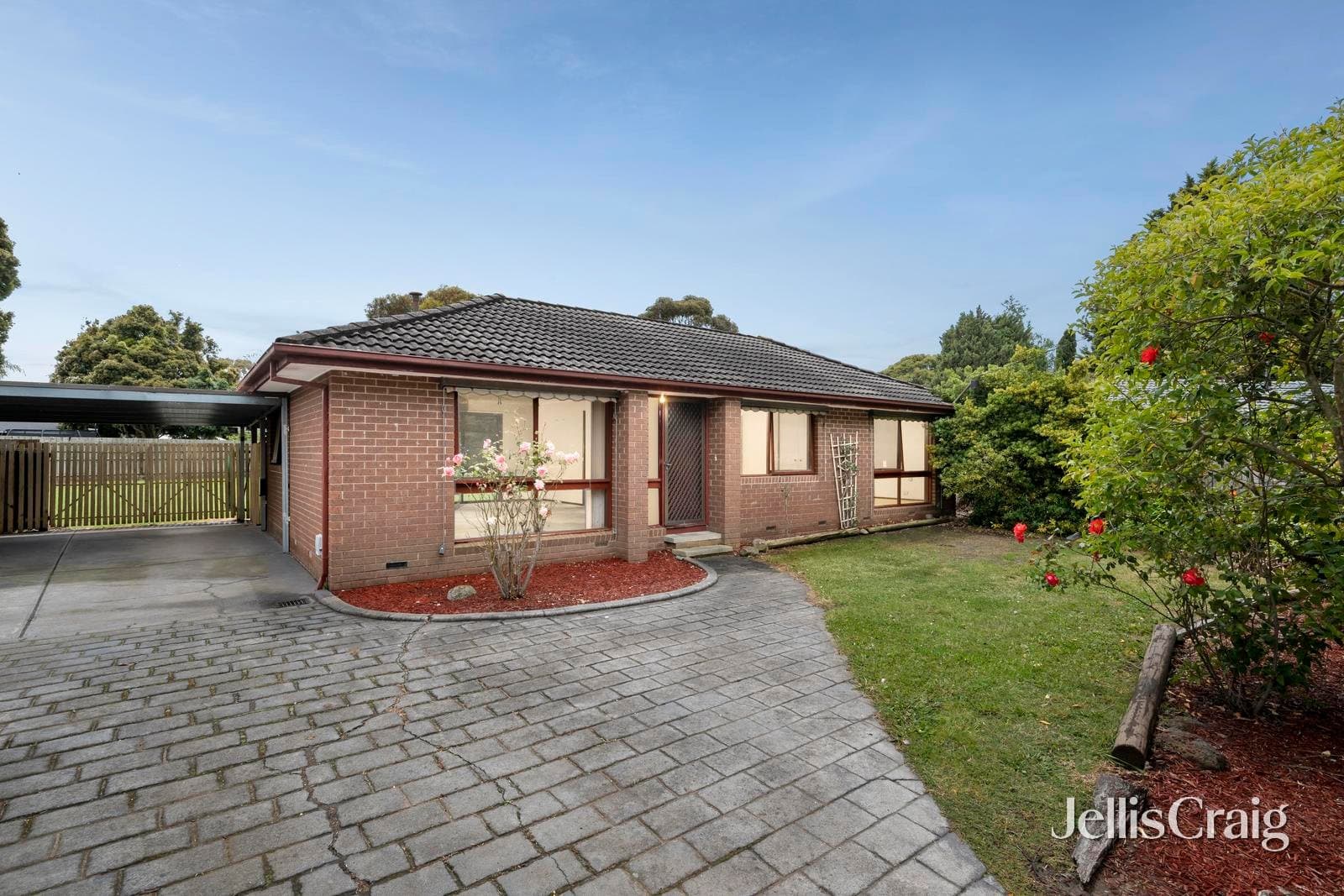3 Forbes Court, Bayswater North, Bayswater North - Thumbnail 2