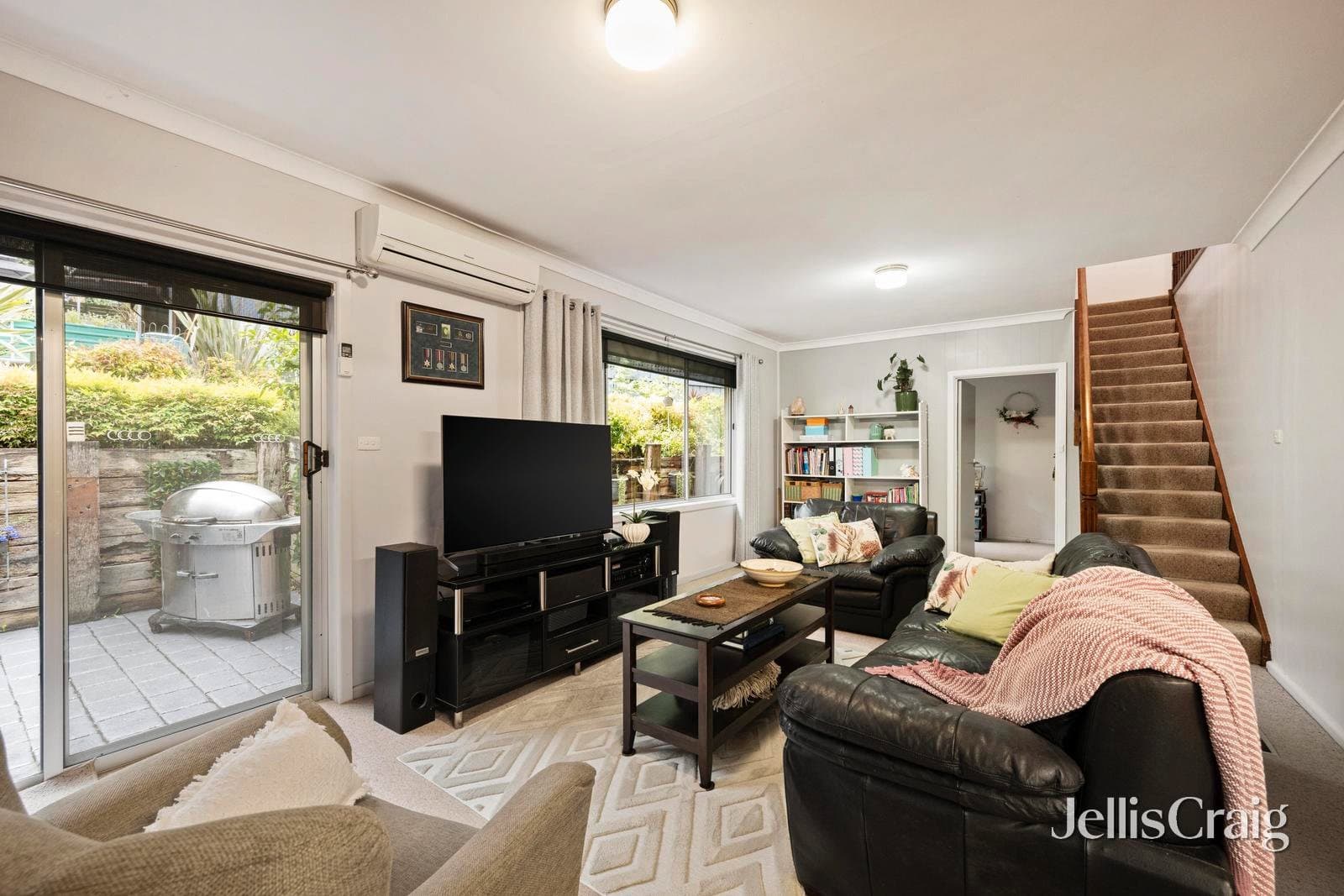 83 Winyard Drive, Mooroolbark, Mooroolbark - Thumbnail 5