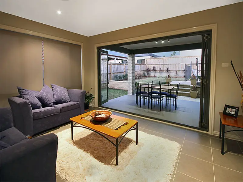 2/13  Bode Ave, North Wollongong, Cobram - Thumbnail 3