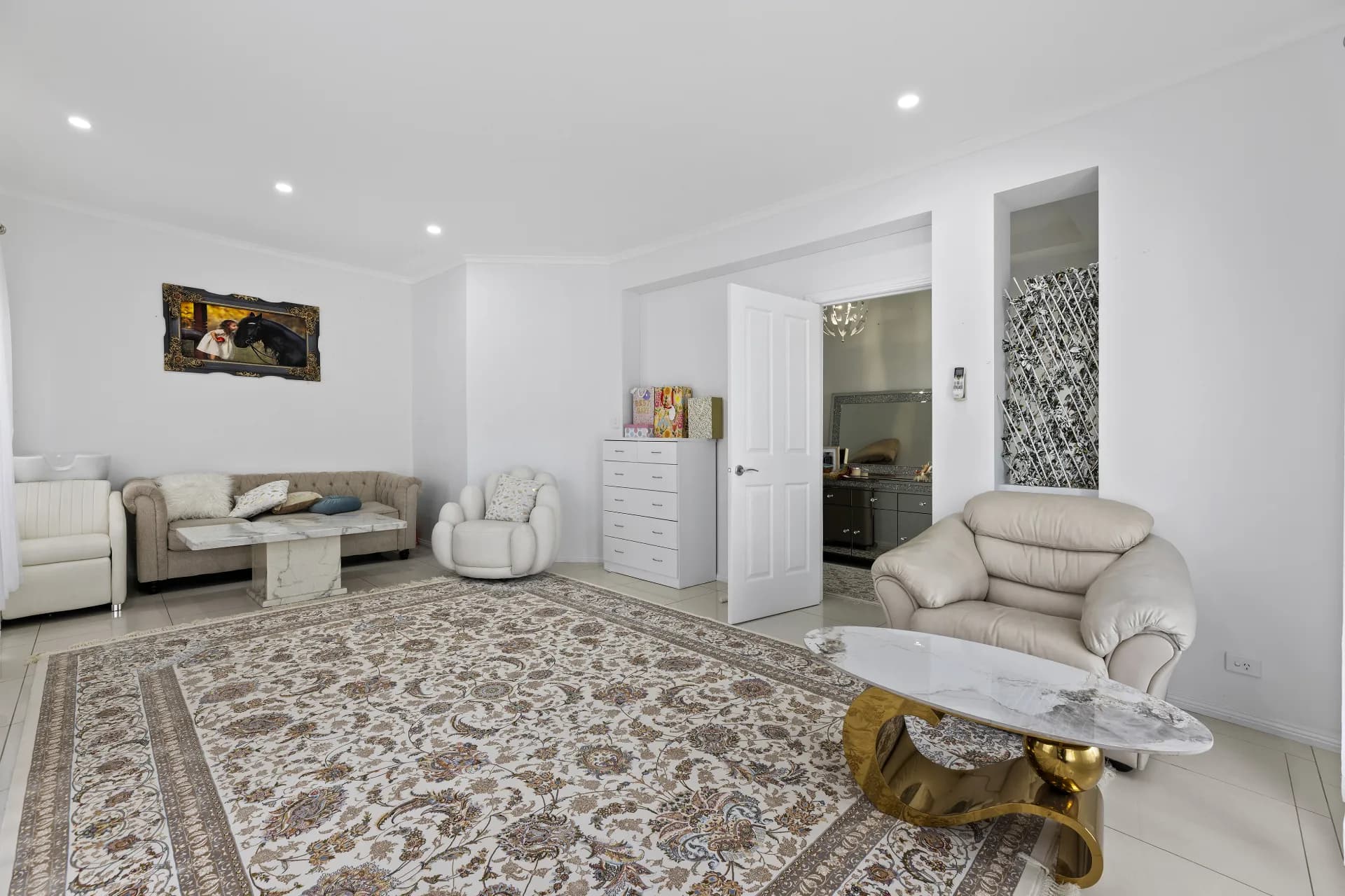 28  Mapleton Circuit, Mawson Lakes - Thumbnail 4