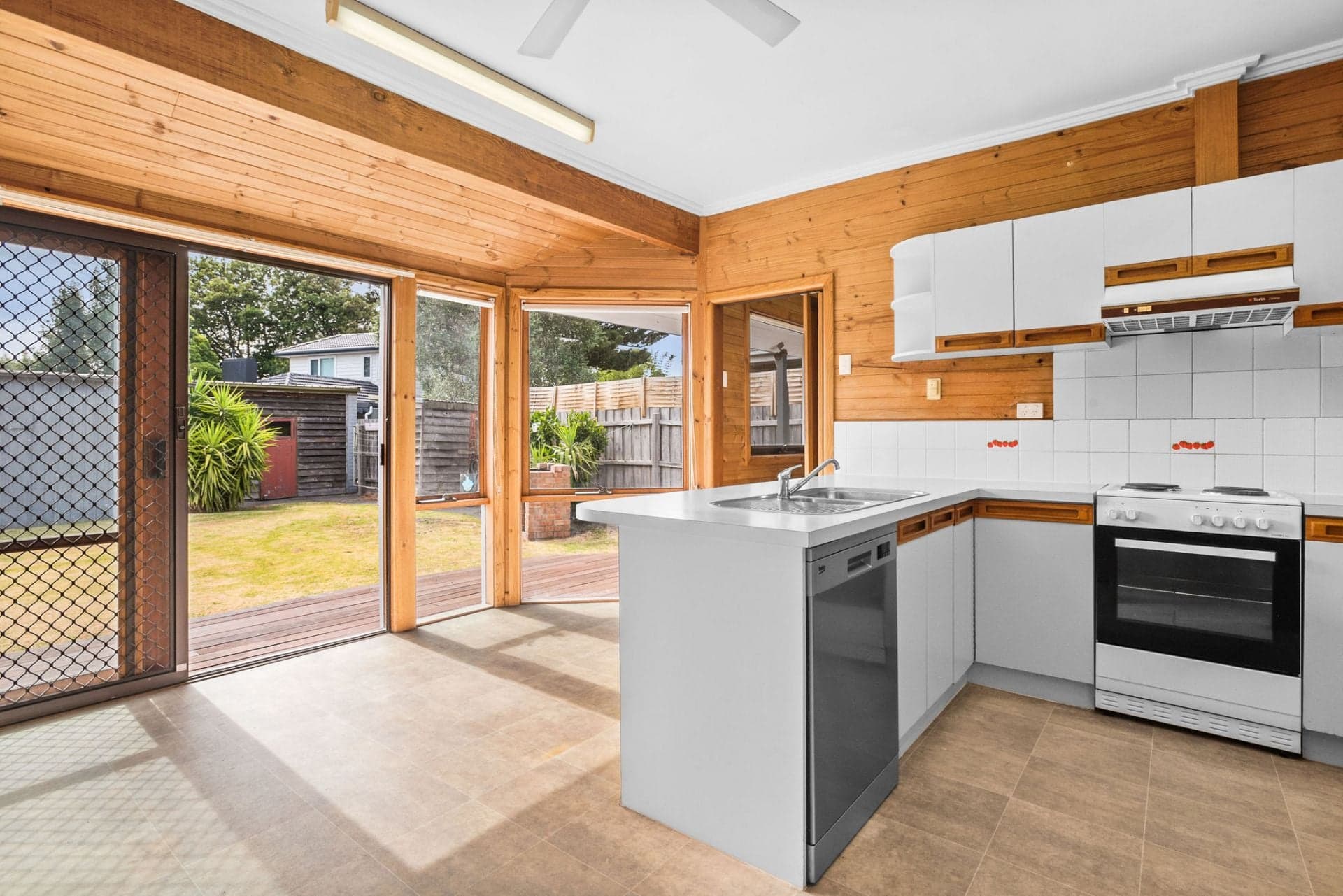 6 Francis Street, Mordialloc VIC, Mordialloc - Thumbnail 8