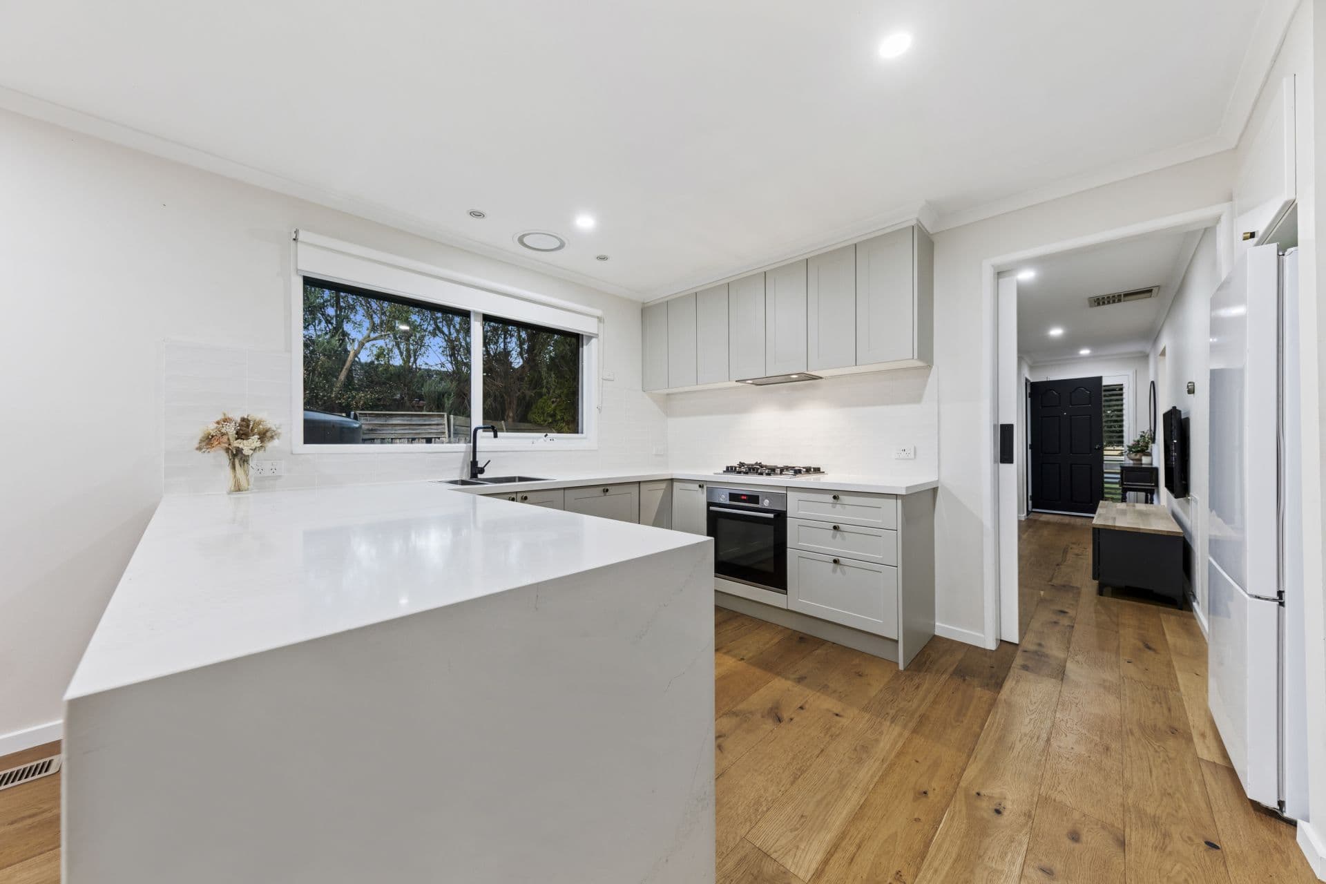83 Allied Drive, Carrum Downs VIC, Carrum Downs - Thumbnail 3