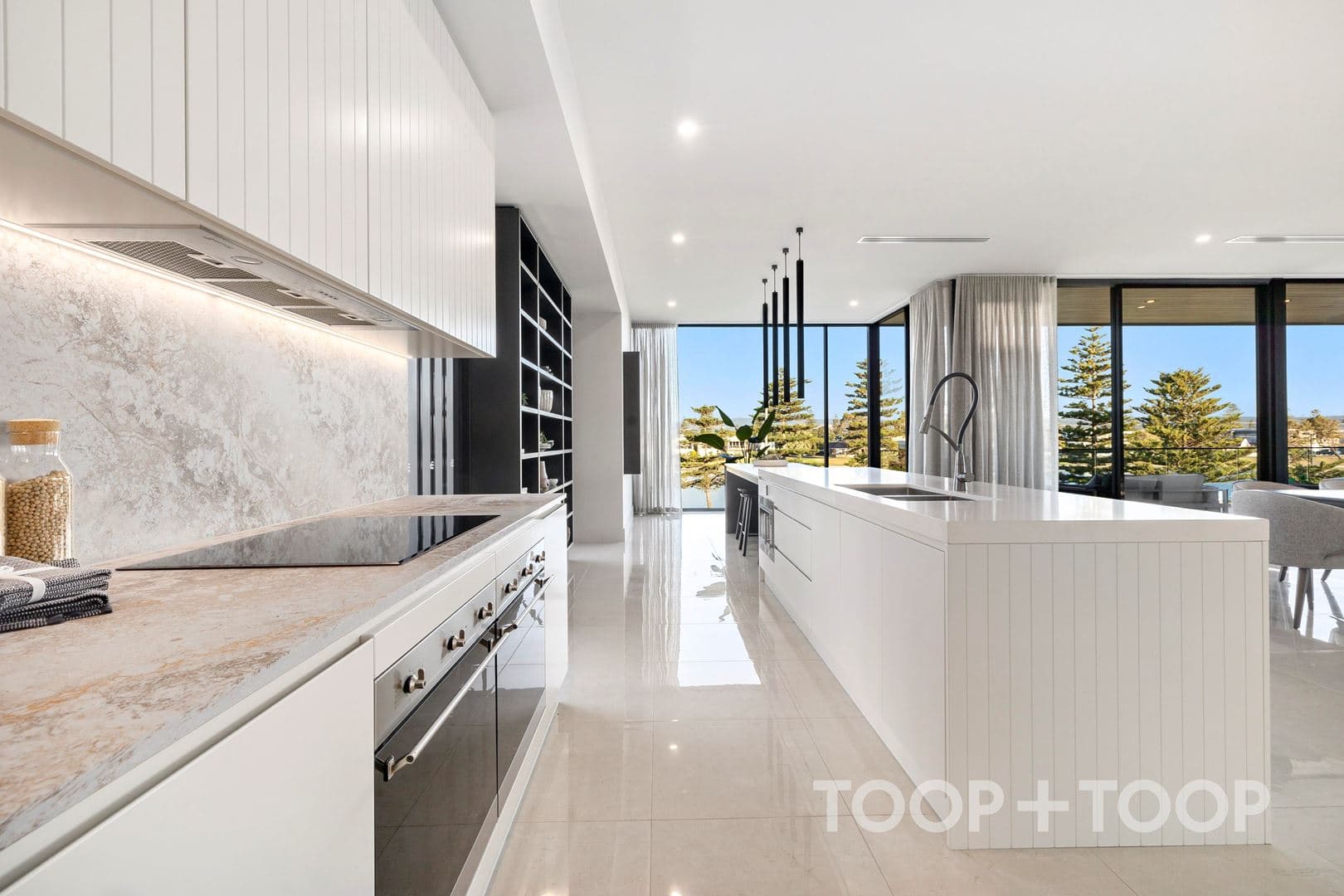26 Patawalonga Frontage, Glenelg North SA 5045, Glenelg North - Thumbnail 8