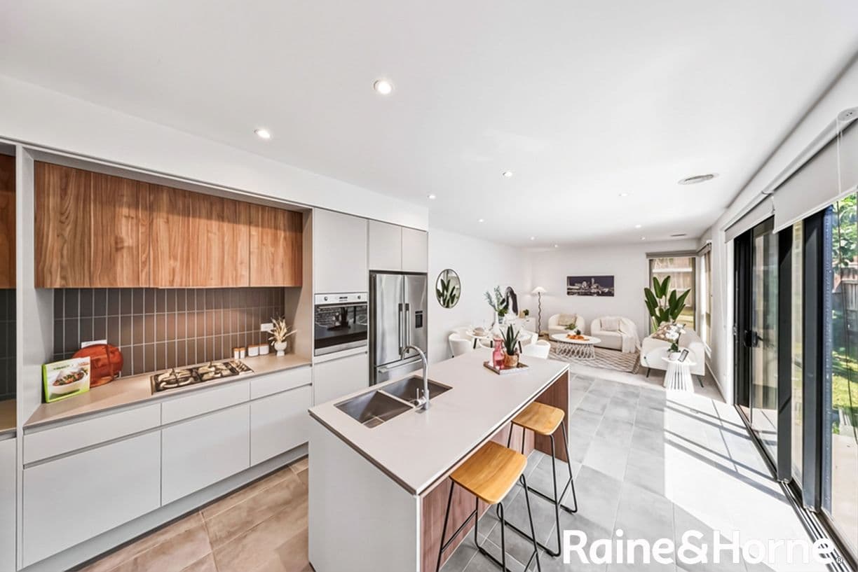 4 Decipher Street, Aintree, VIC 3336, Aintree - Thumbnail 2
