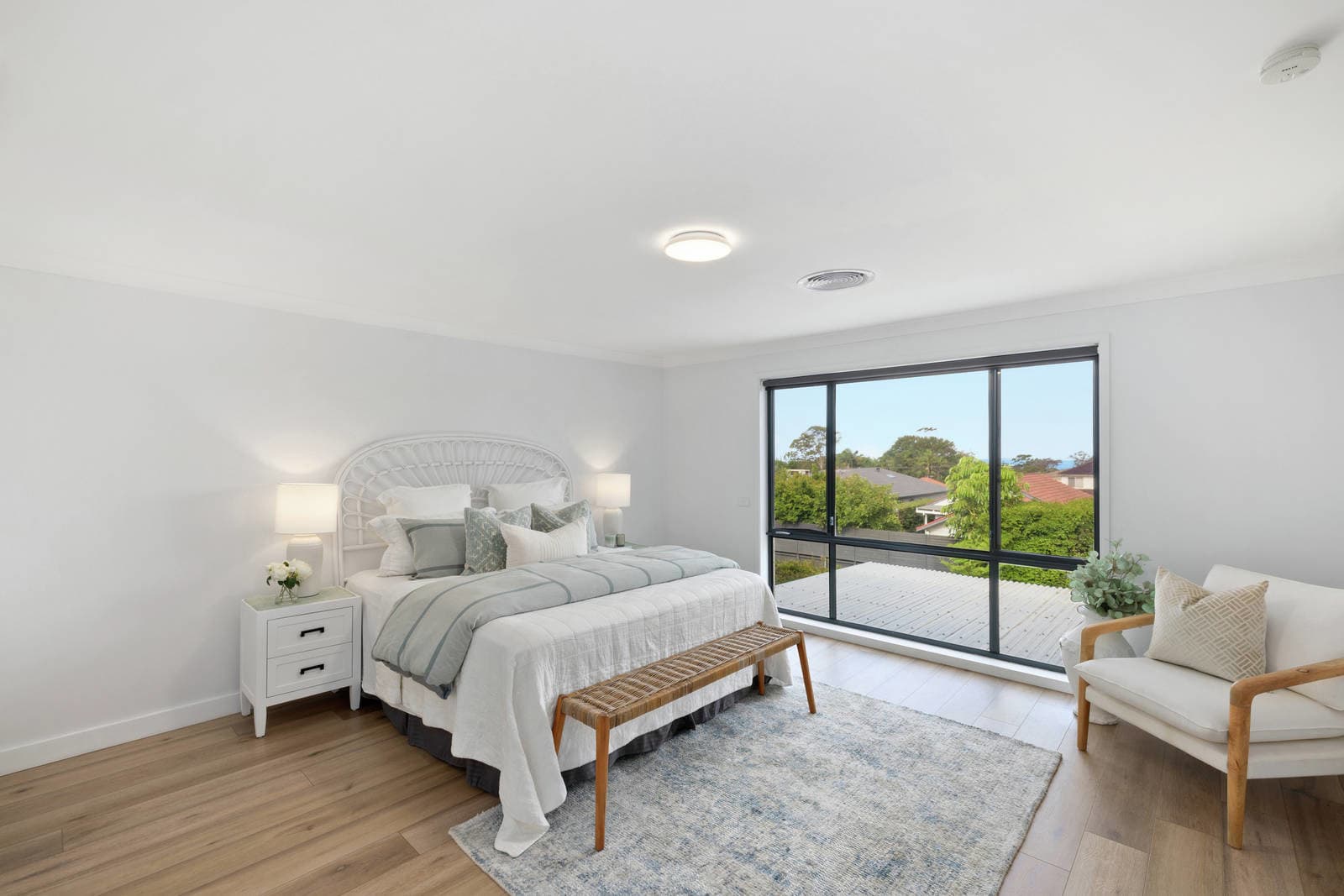 13 Waratah Parade, Narraweena, Narraweena - Thumbnail 2