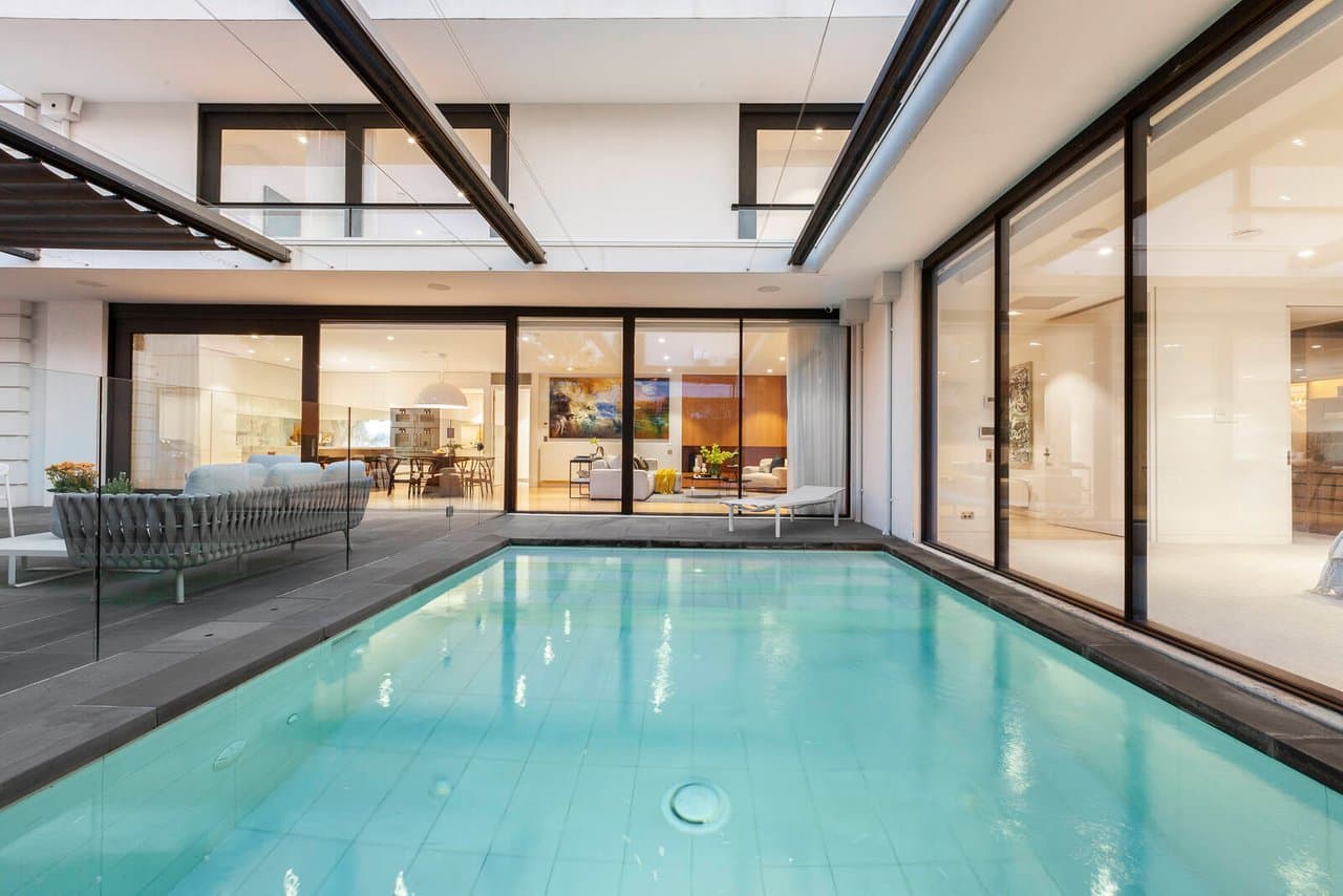9 Kenley Court, Toorak, VIC 3142, Toorak - Thumbnail 2