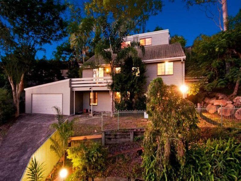 8 Jocelyn Court, Chapel Hill - Image 1