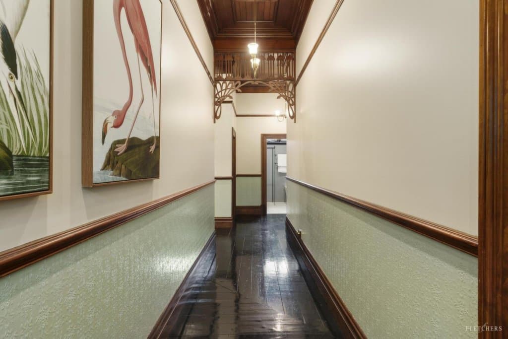 94 Windsor Crescent, Surrey Hills - Thumbnail 5