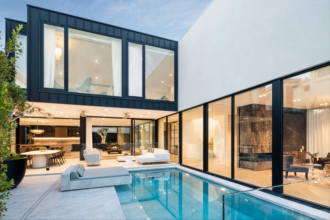 20 Tashinny Road, Toorak, VIC 3142, Toorak - Thumbnail 3