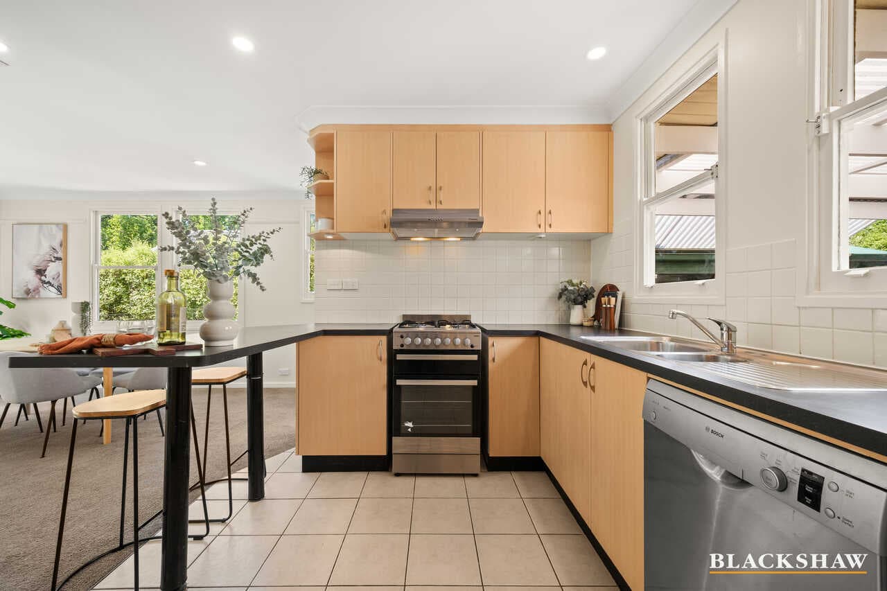 12  Bundeela Street, Narrabundah, Narrabundah - Thumbnail 7