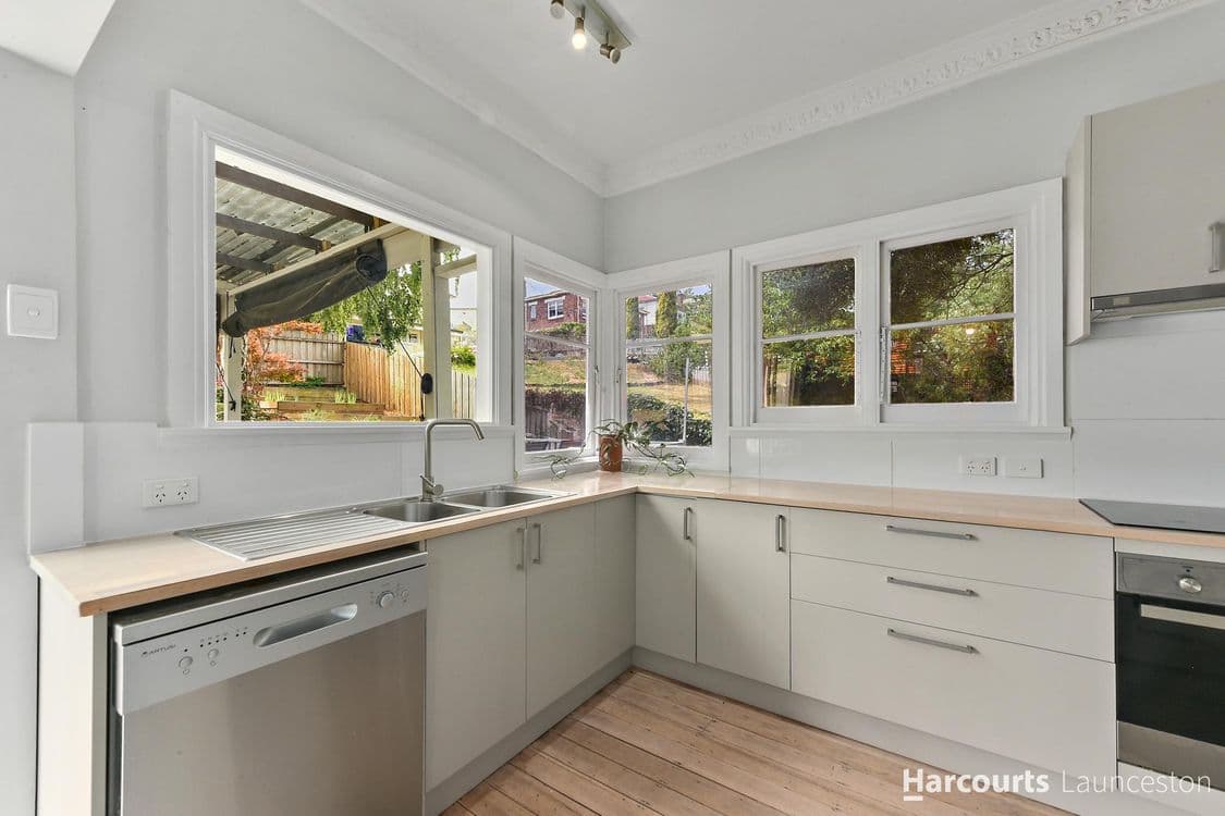 25 Meredith Crescent, SOUTH LAUNCESTON, TAS 7249, South Launceston - Thumbnail 2