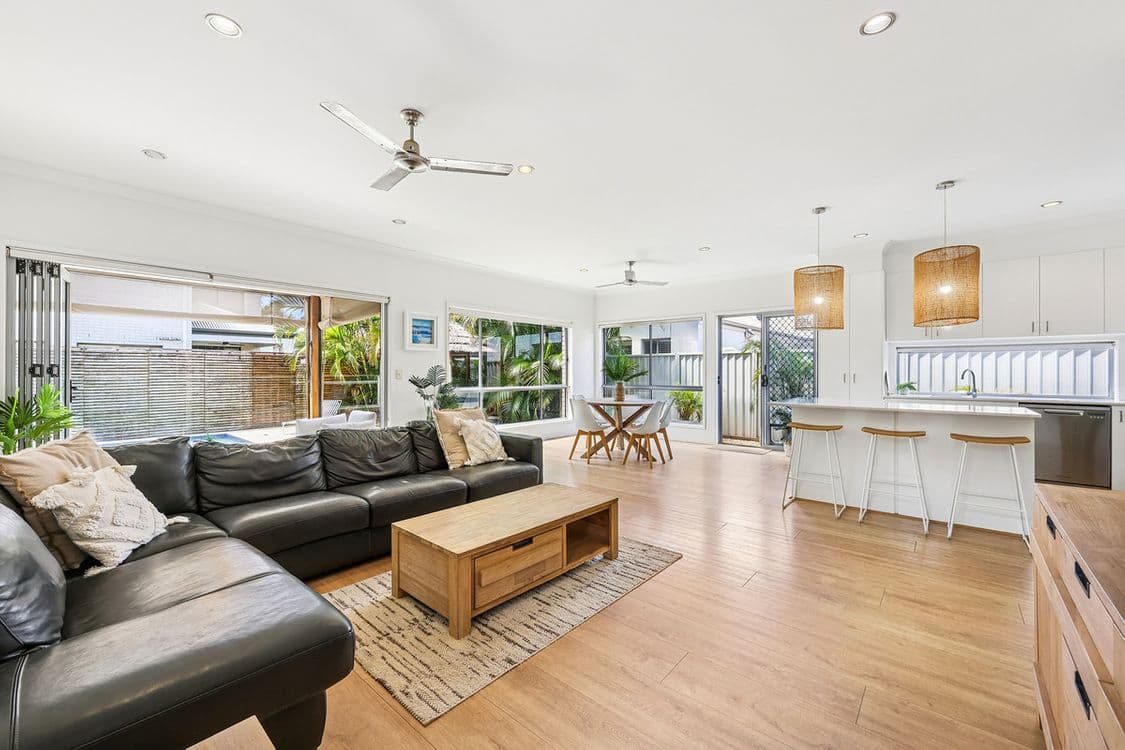 22 Elizabeth Crescent, Varsity Lakes, QLD 4227, Varsity Lakes - Thumbnail 5