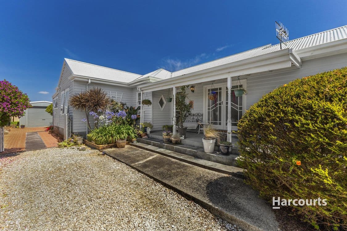 30 Quiggin Street, WYNYARD, TAS 7325, Wynyard - Image 1