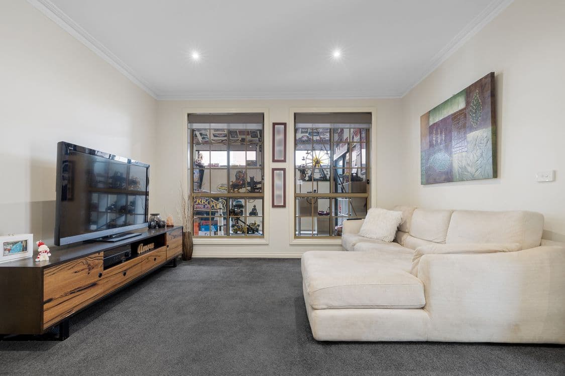125 Kingston Boulevard, HOPPERS CROSSING, VIC 3029, Hoppers Crossing - Thumbnail 2