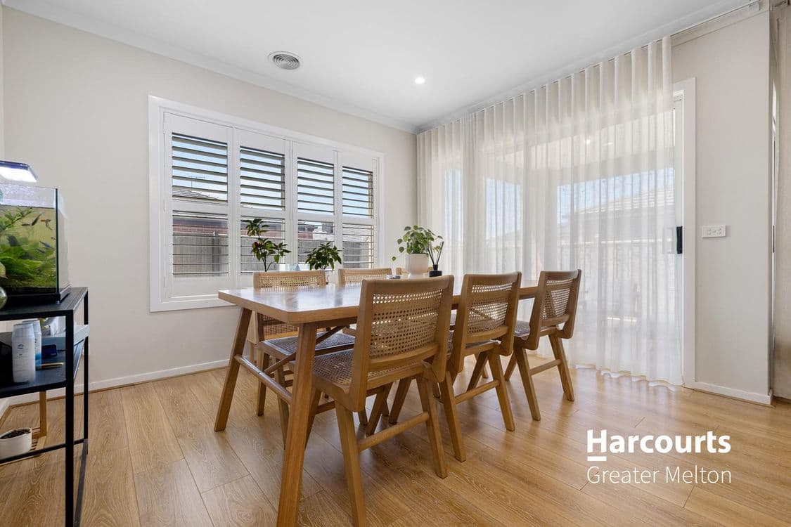 35 Bassett Avenue, WYNDHAM VALE, VIC 3024, Wyndham Vale - Thumbnail 6