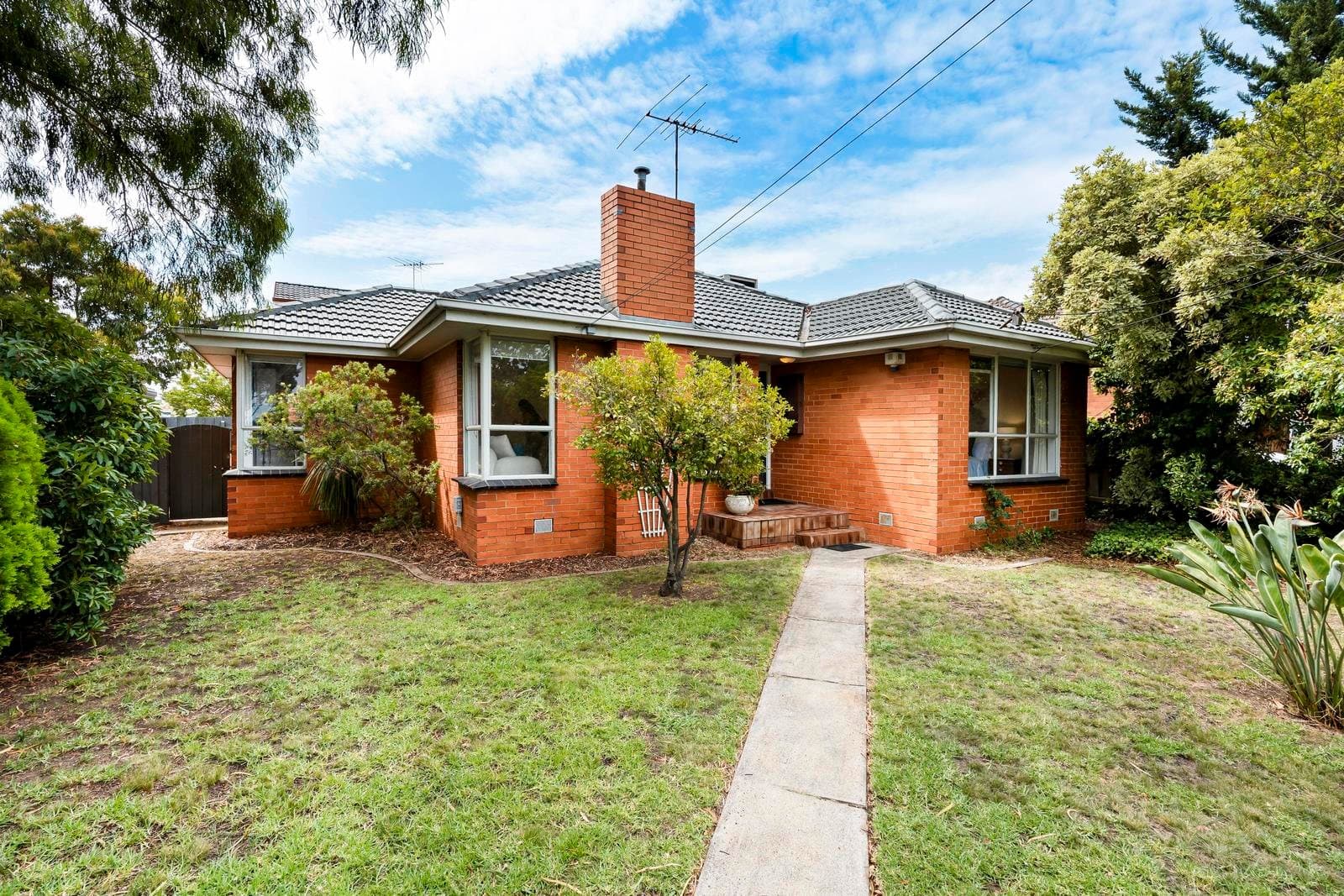 40 Westminster Drive, Avondale Heights VIC 3034, Avondale Heights - Image 1