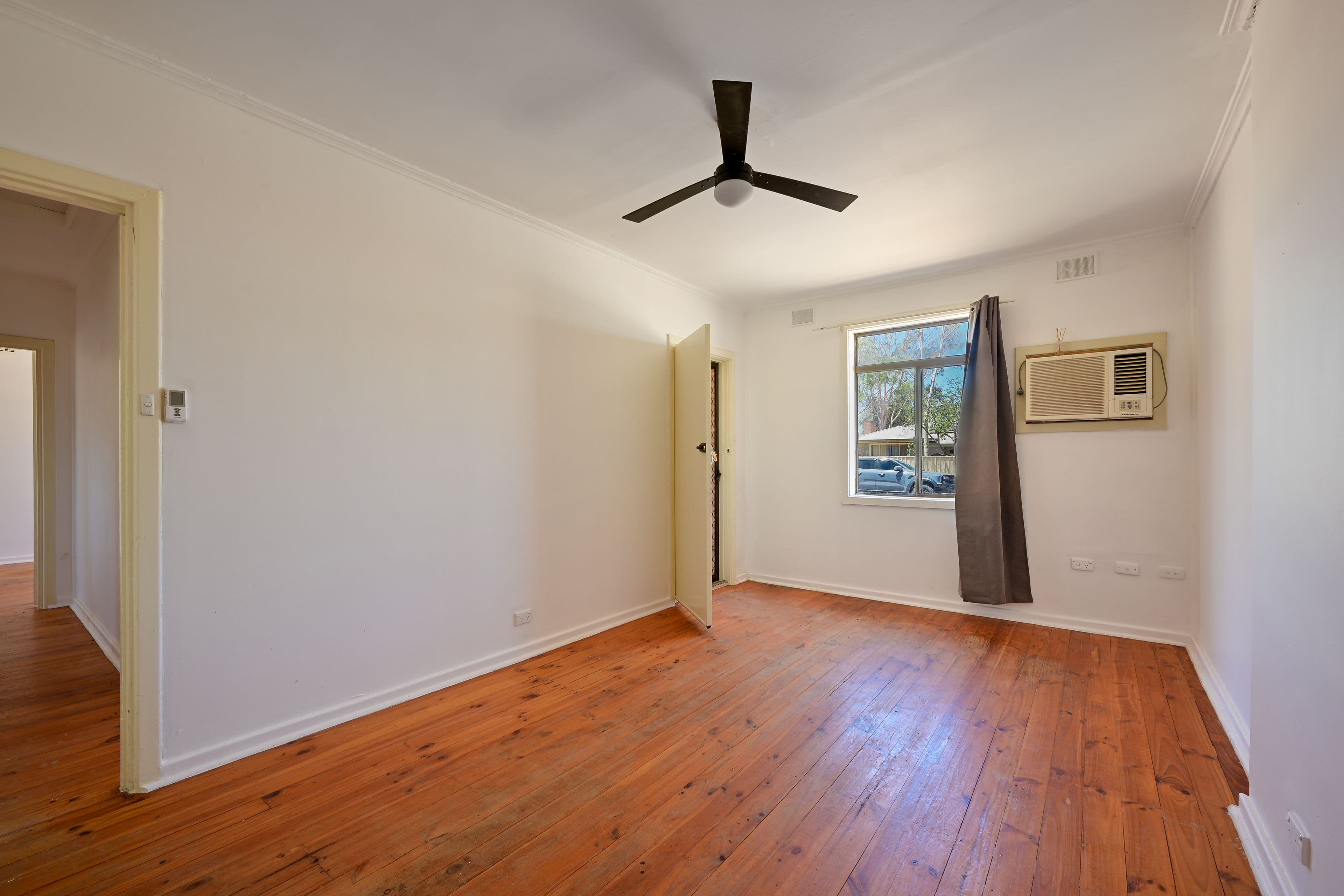 6 Nelson Street, Whyalla Stuart SA 5608, Whyalla Stuart - Thumbnail 3