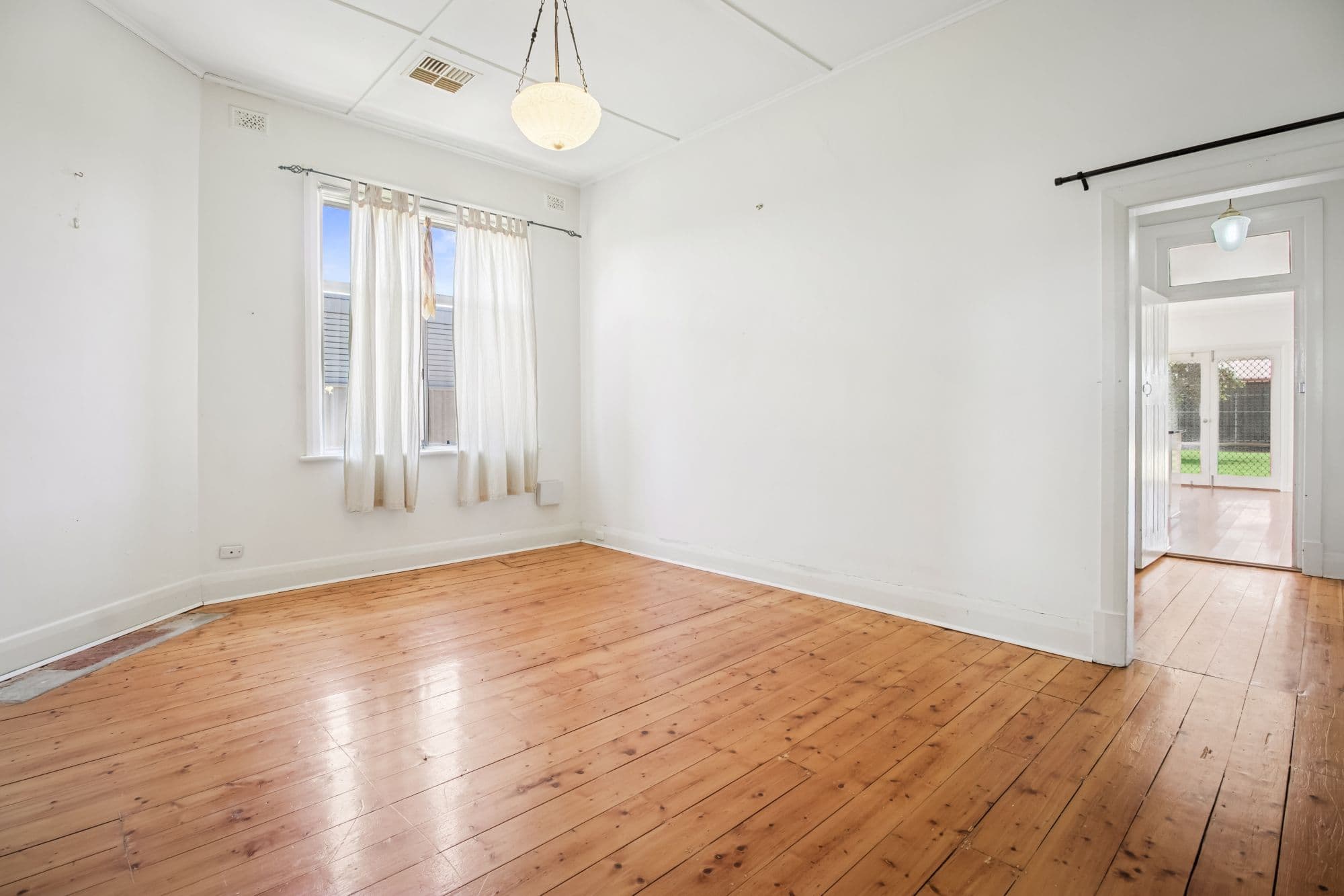 25 Rowell Crescent, West Croydon SA 5008, West Croydon - Thumbnail 2