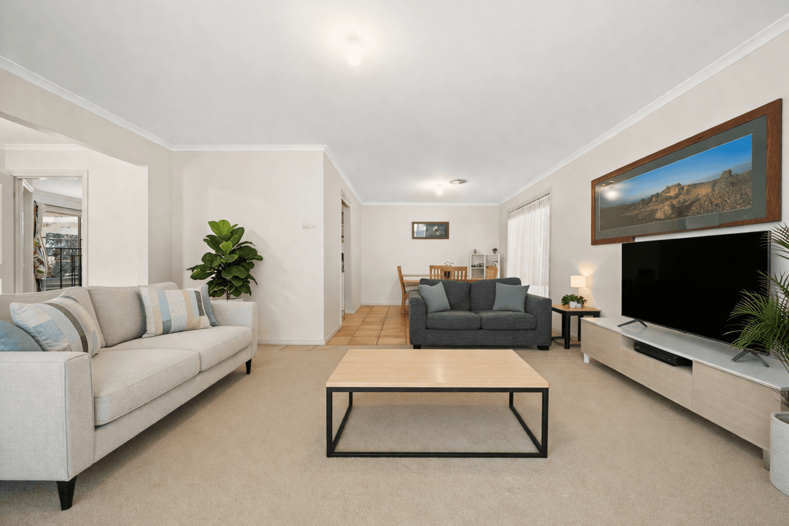 44 Allumba Street, Queanbeyan West NSW 2620, Queanbeyan West - Thumbnail 2