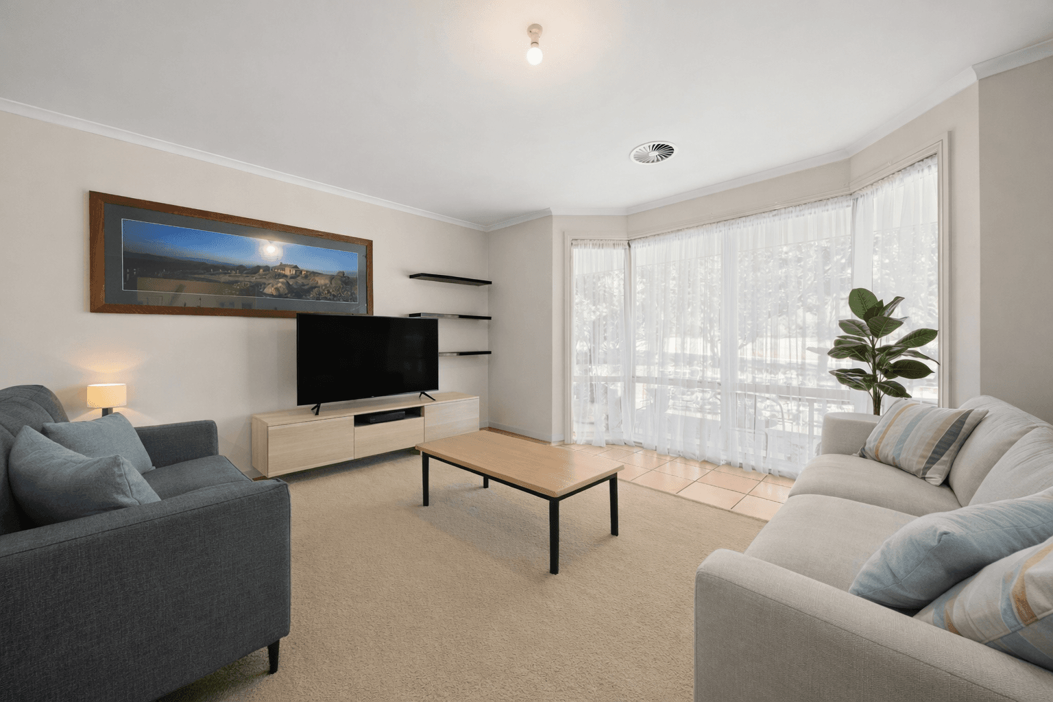 44 Allumba Street, Queanbeyan West NSW 2620, Queanbeyan West - Thumbnail 3