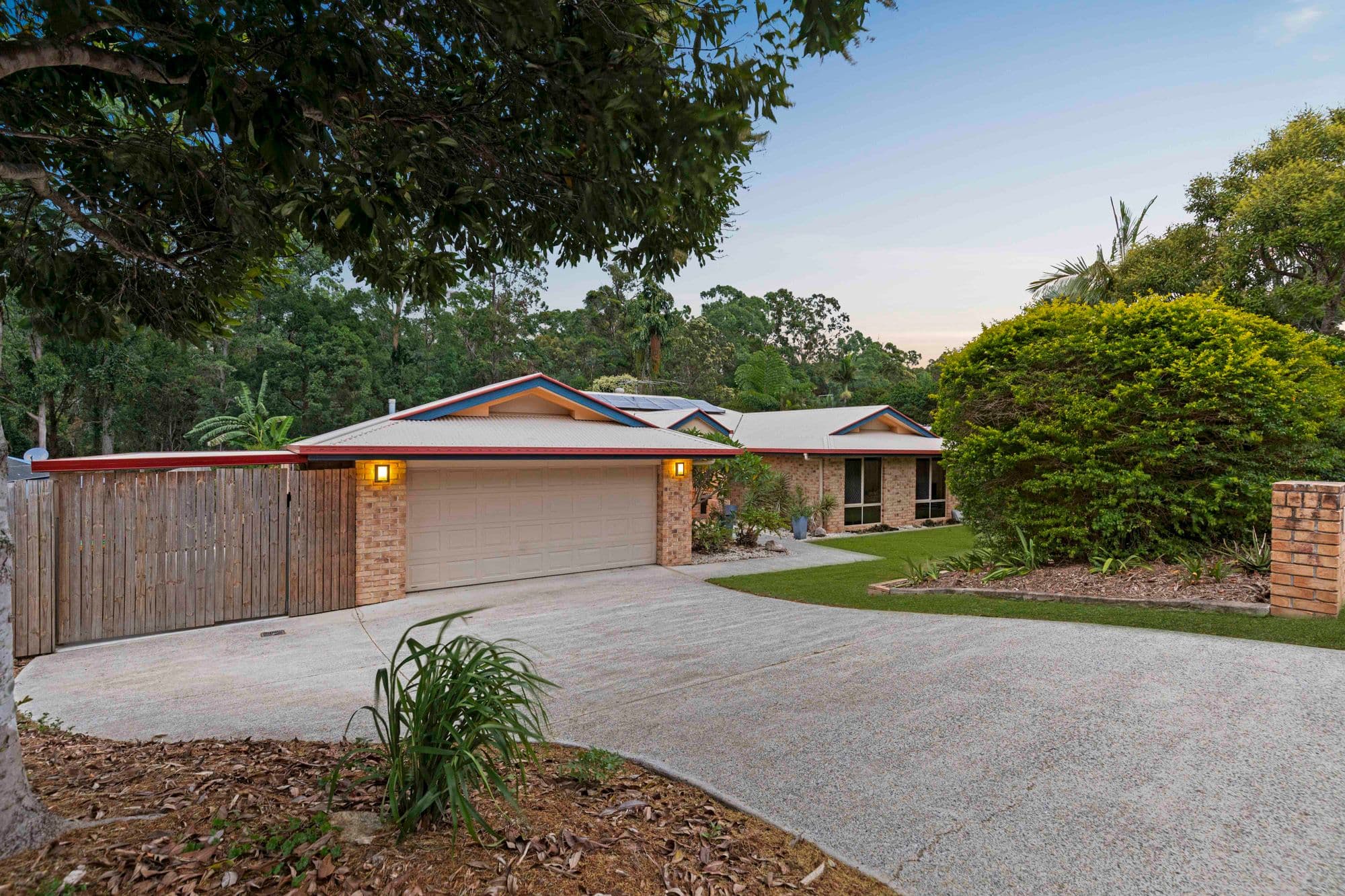 10 Corvus Drive, Cashmere QLD 4500, Cashmere - Image 1