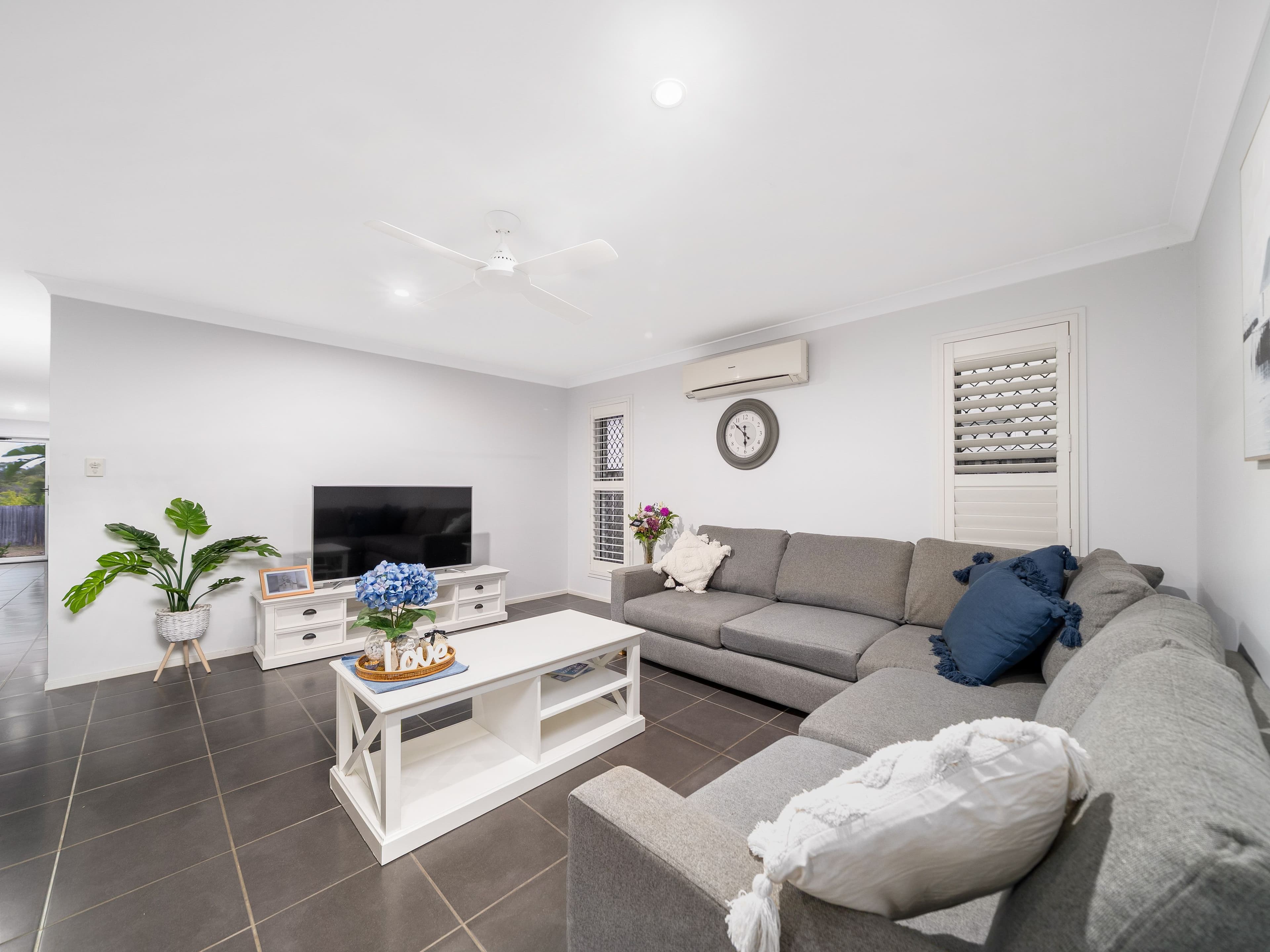 21 Riviera Crescent, North Lakes - Thumbnail 4