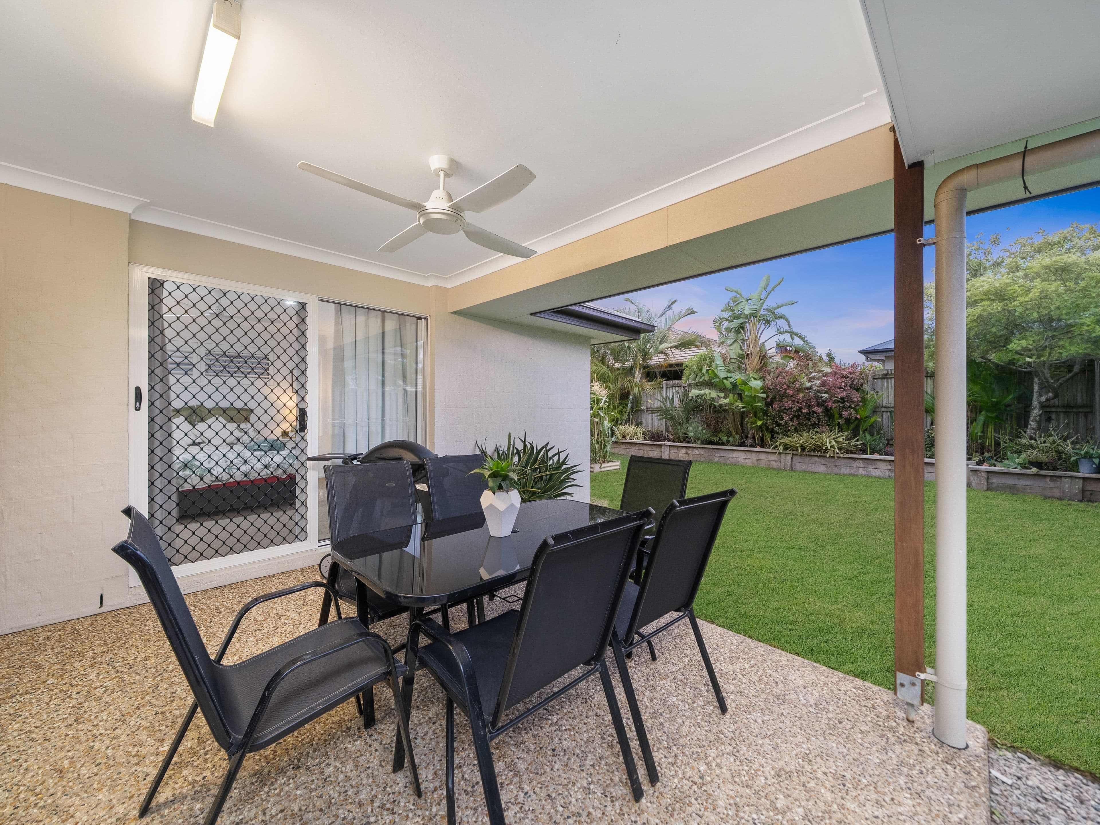 21 Riviera Crescent, North Lakes - Thumbnail 8