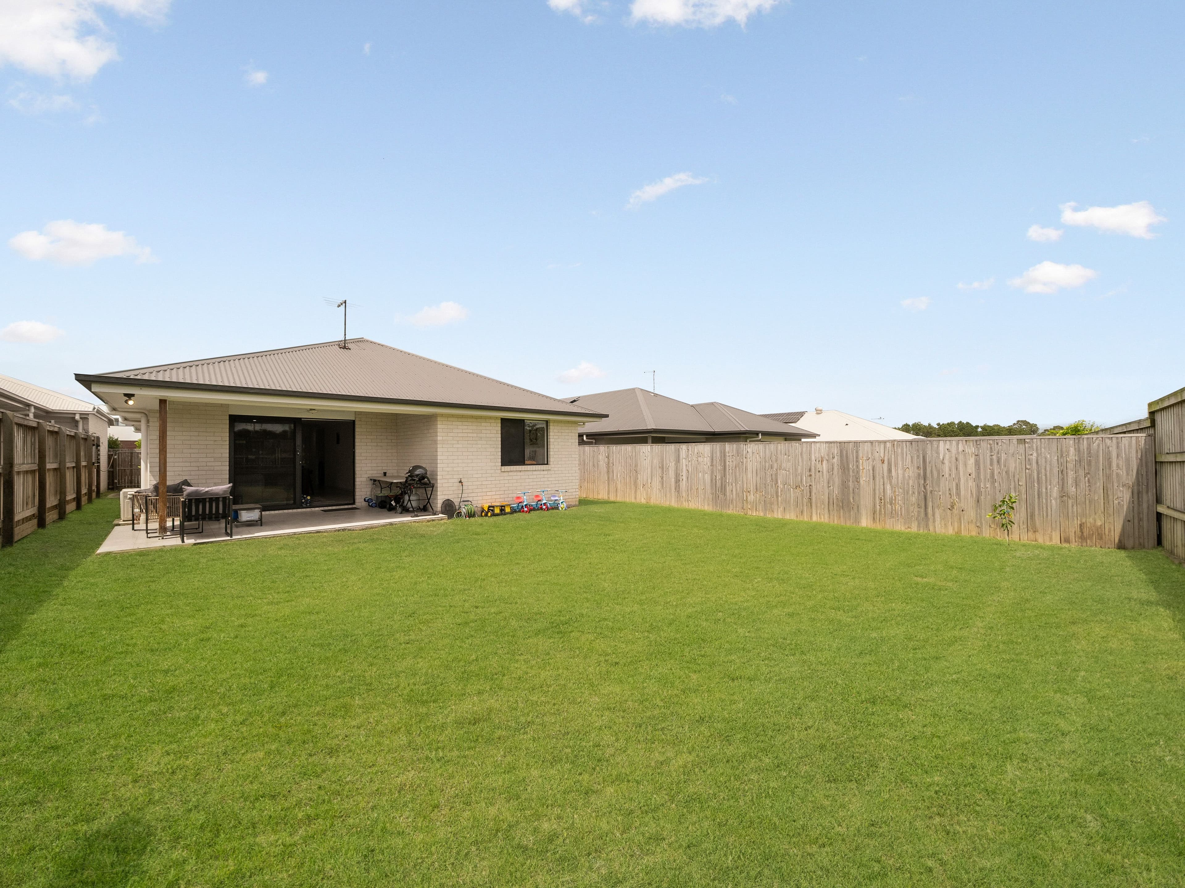 19 Lapetus Street, Burpengary QLD 4505, Burpengary - Thumbnail 2