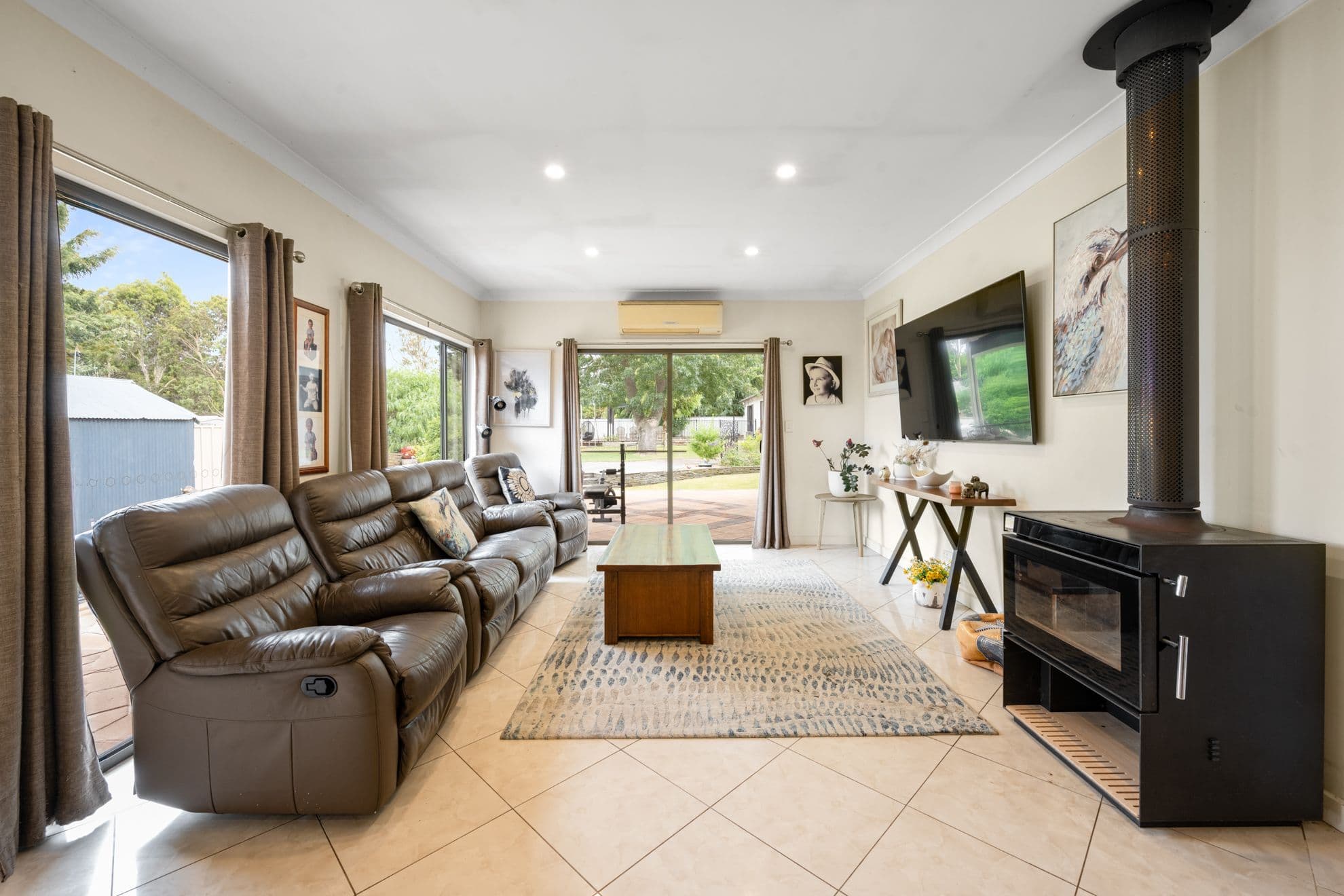 15 Lochiel Avenue, Naracoorte SA 5271, Naracoorte - Thumbnail 6