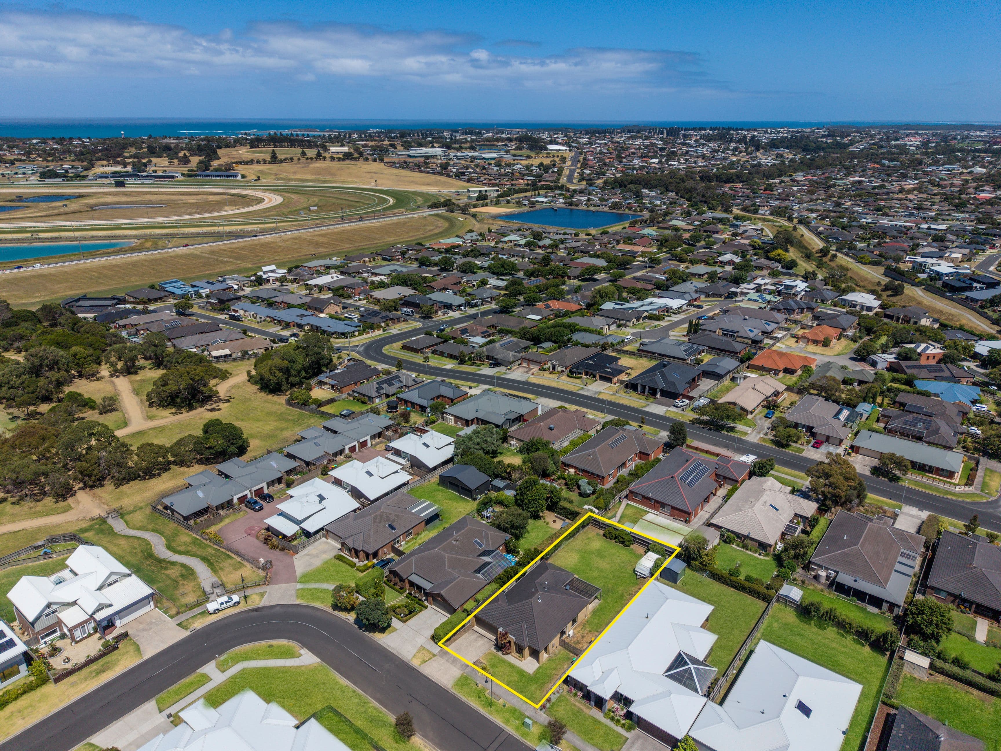 16 Mitchell Street, Warrnambool VIC 3280, Warrnambool - Thumbnail 2
