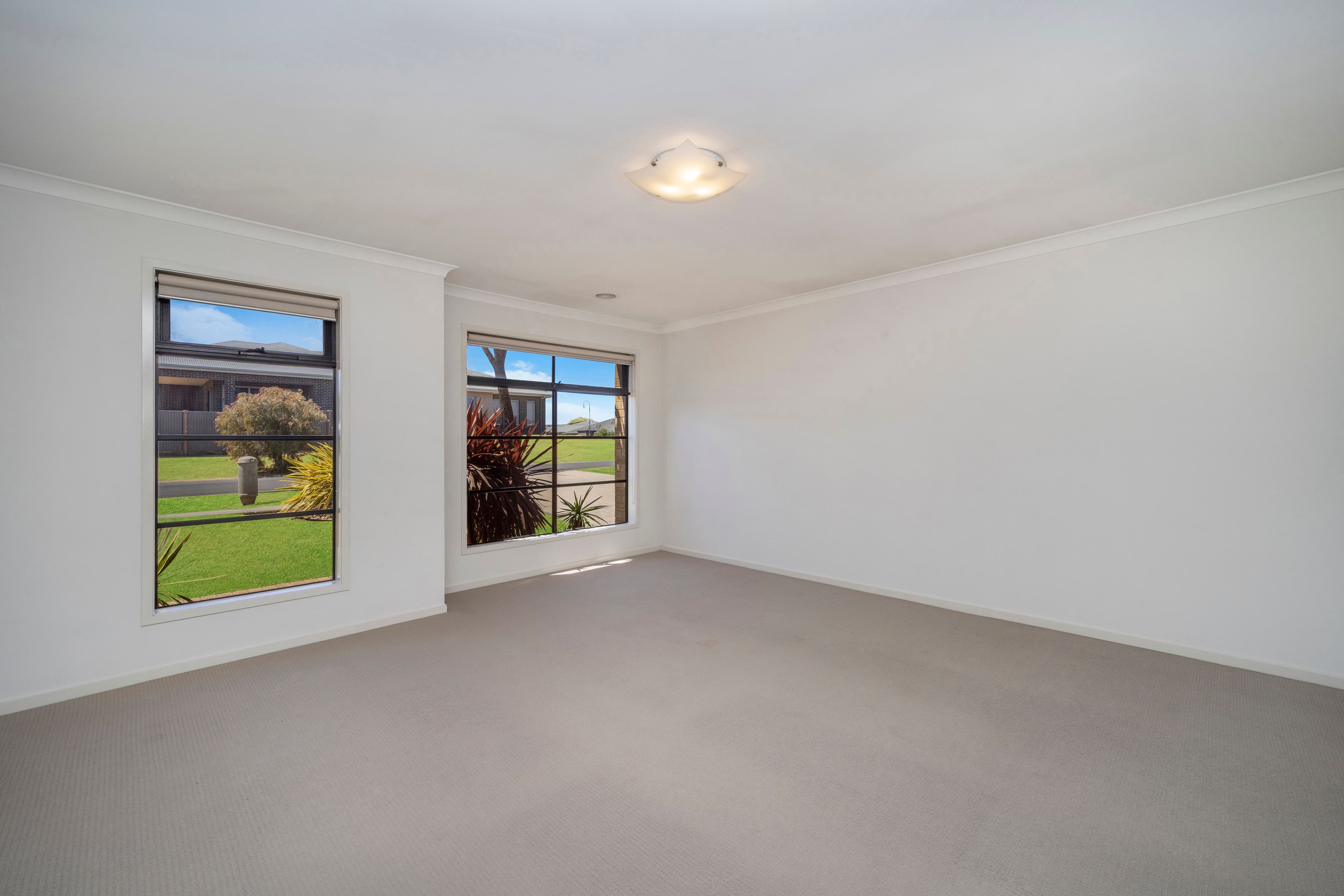 16 Mitchell Street, Warrnambool VIC 3280, Warrnambool - Thumbnail 3