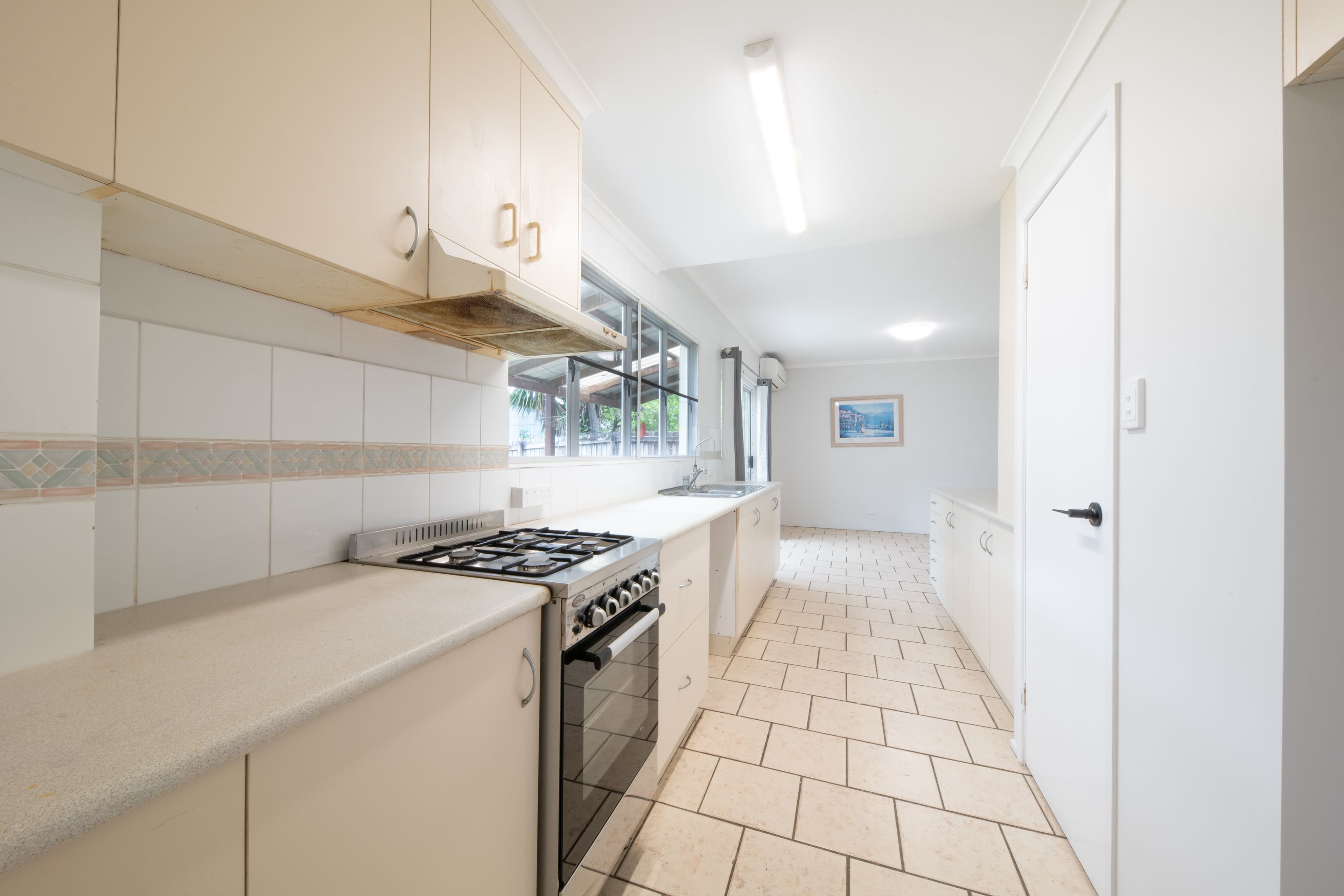 79a Marathon Street, Proserpine QLD 4800, Proserpine - Thumbnail 6