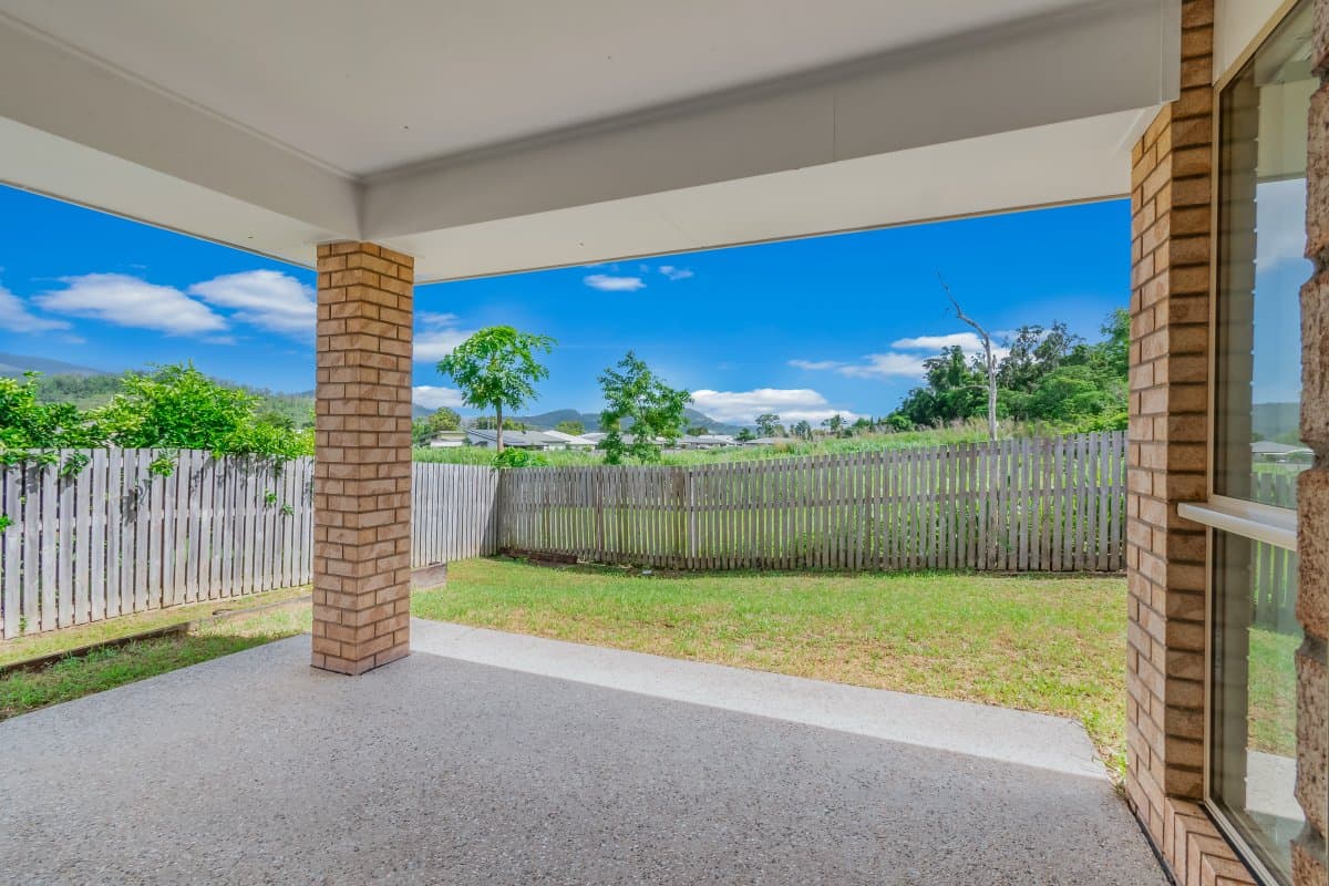 16 Sunstone Street, Cranbourne East VIC 3977, Cranbourne East - Thumbnail 4