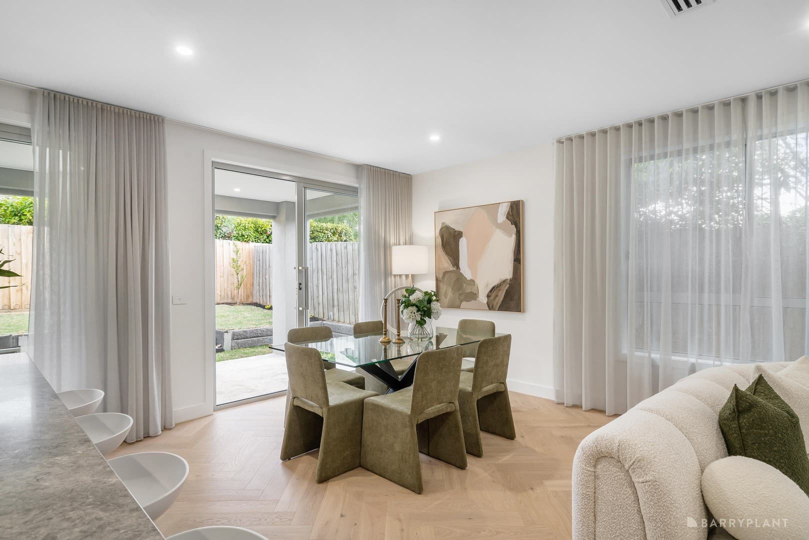 18 King Street, Doncaster East, VIC 3109, Doncaster East - Thumbnail 6