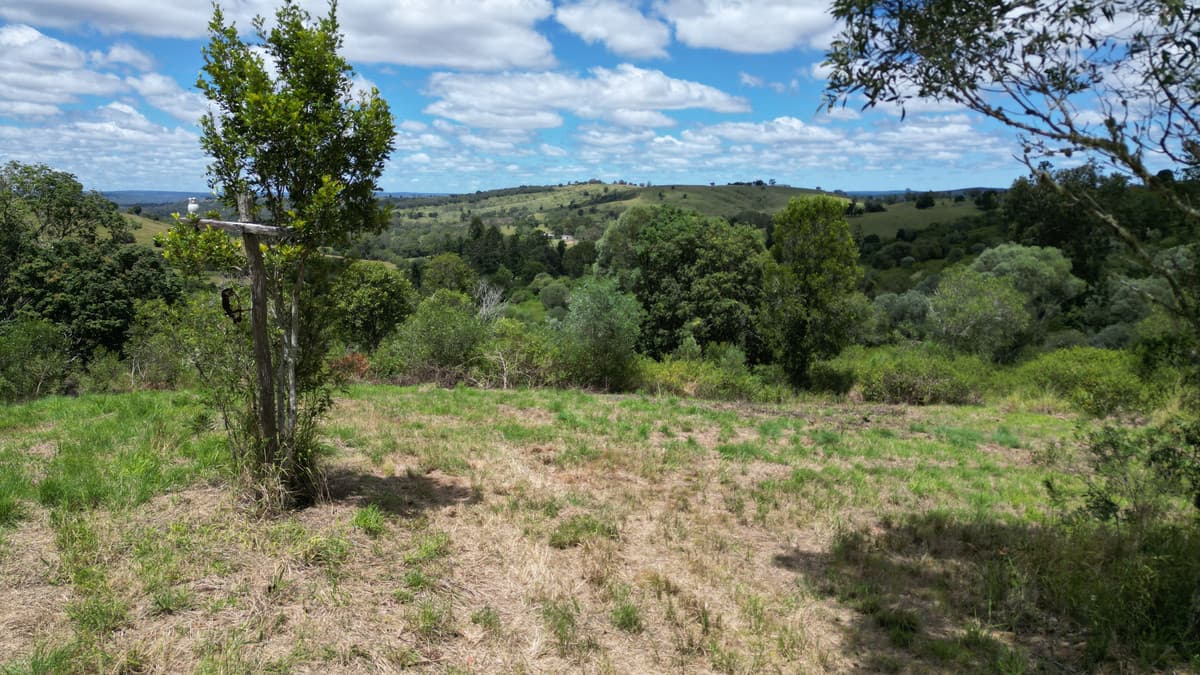 304 Mercer Springate Road, East Nanango QLD 4615, East Nanango - Thumbnail 4
