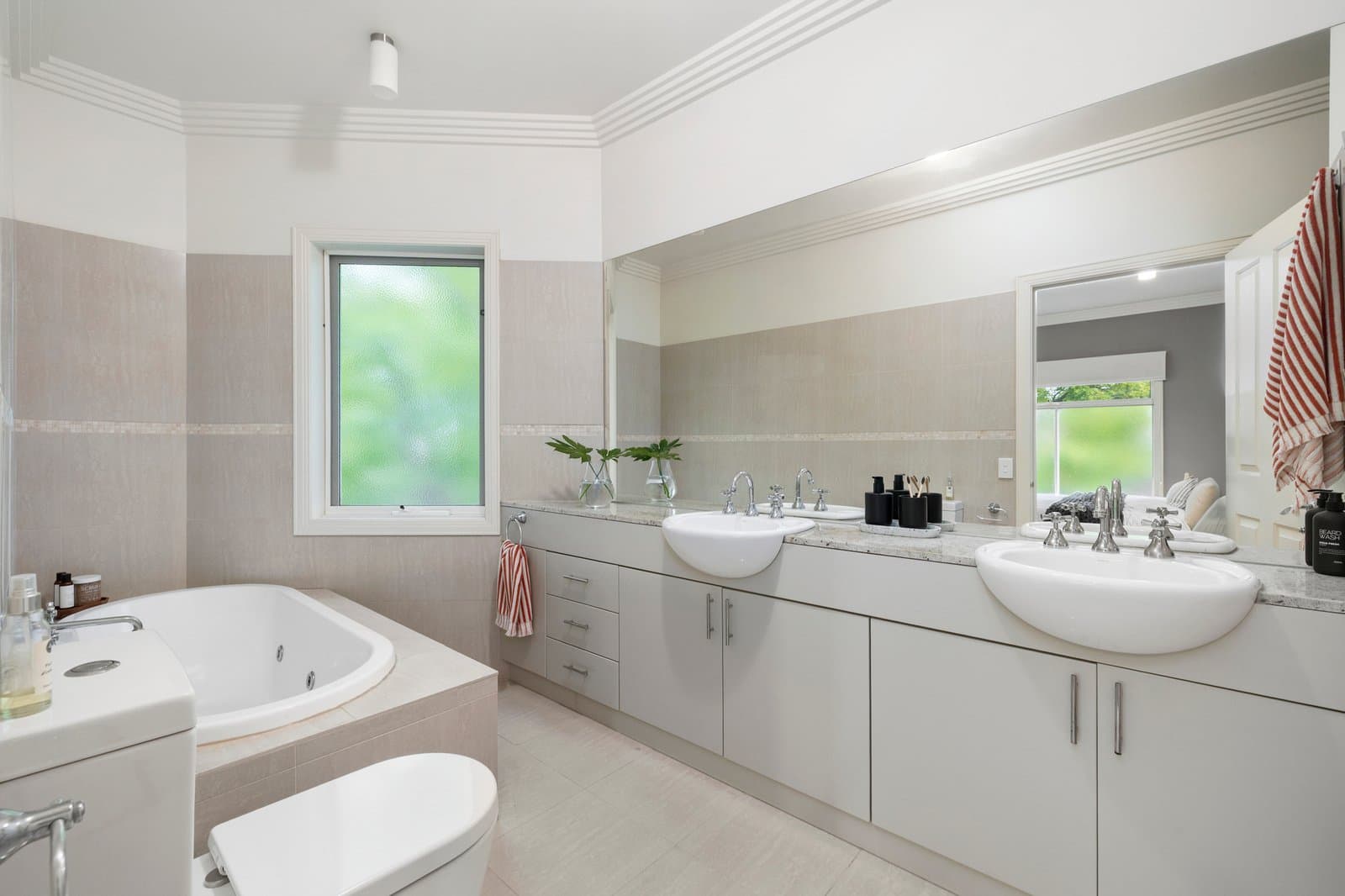 16 Panorama Avenue, Highett, Highett - Thumbnail 5