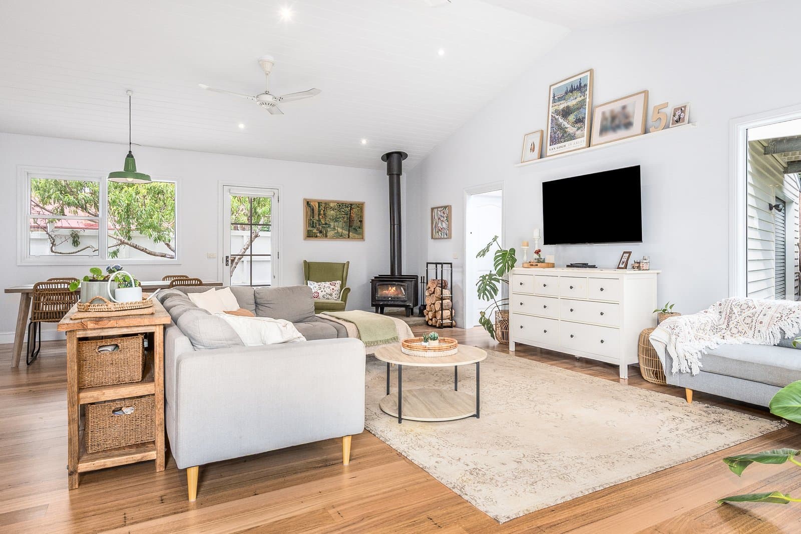 19 Arkana Avenue, Highton, Highton - Thumbnail 3