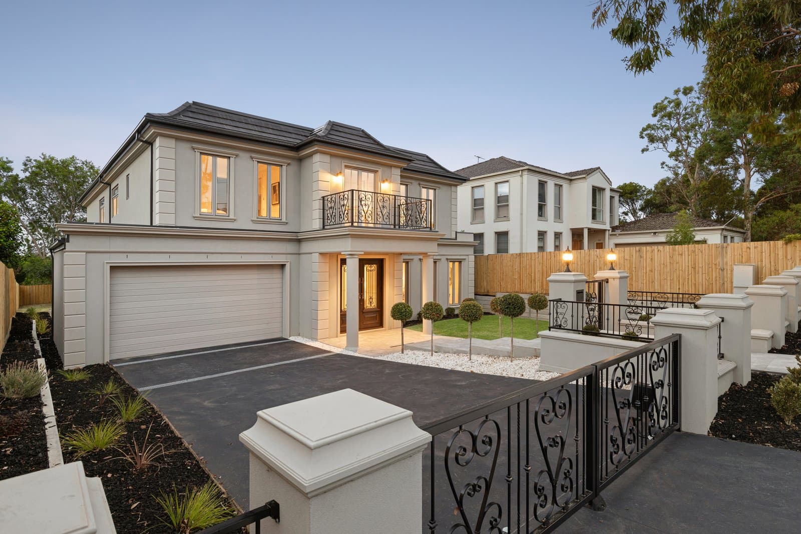 1 Bronte Avenue, Burwood, Burwood - Thumbnail 2
