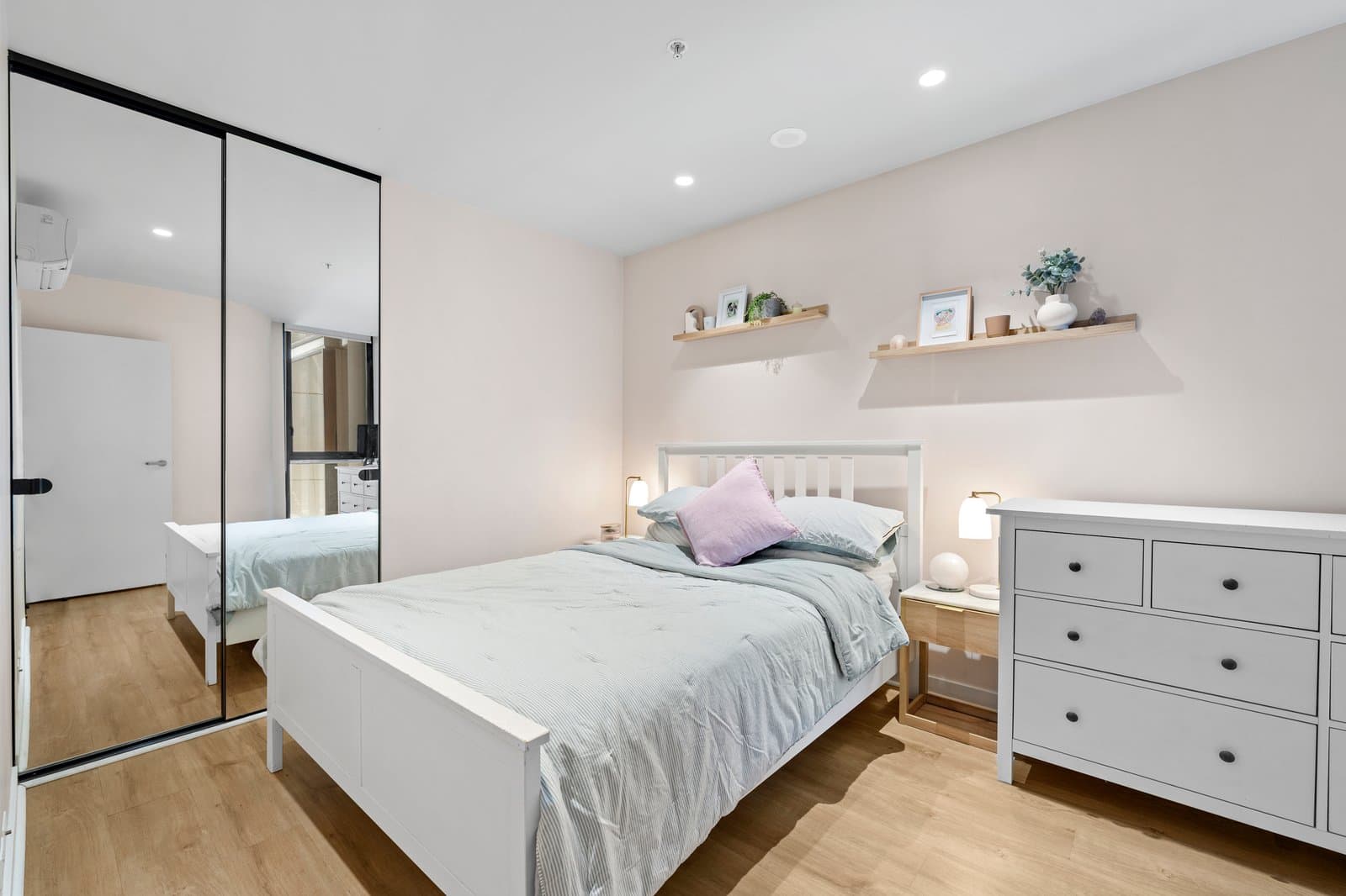 312/8 Daly Street, South Yarra, South Yarra - Thumbnail 6