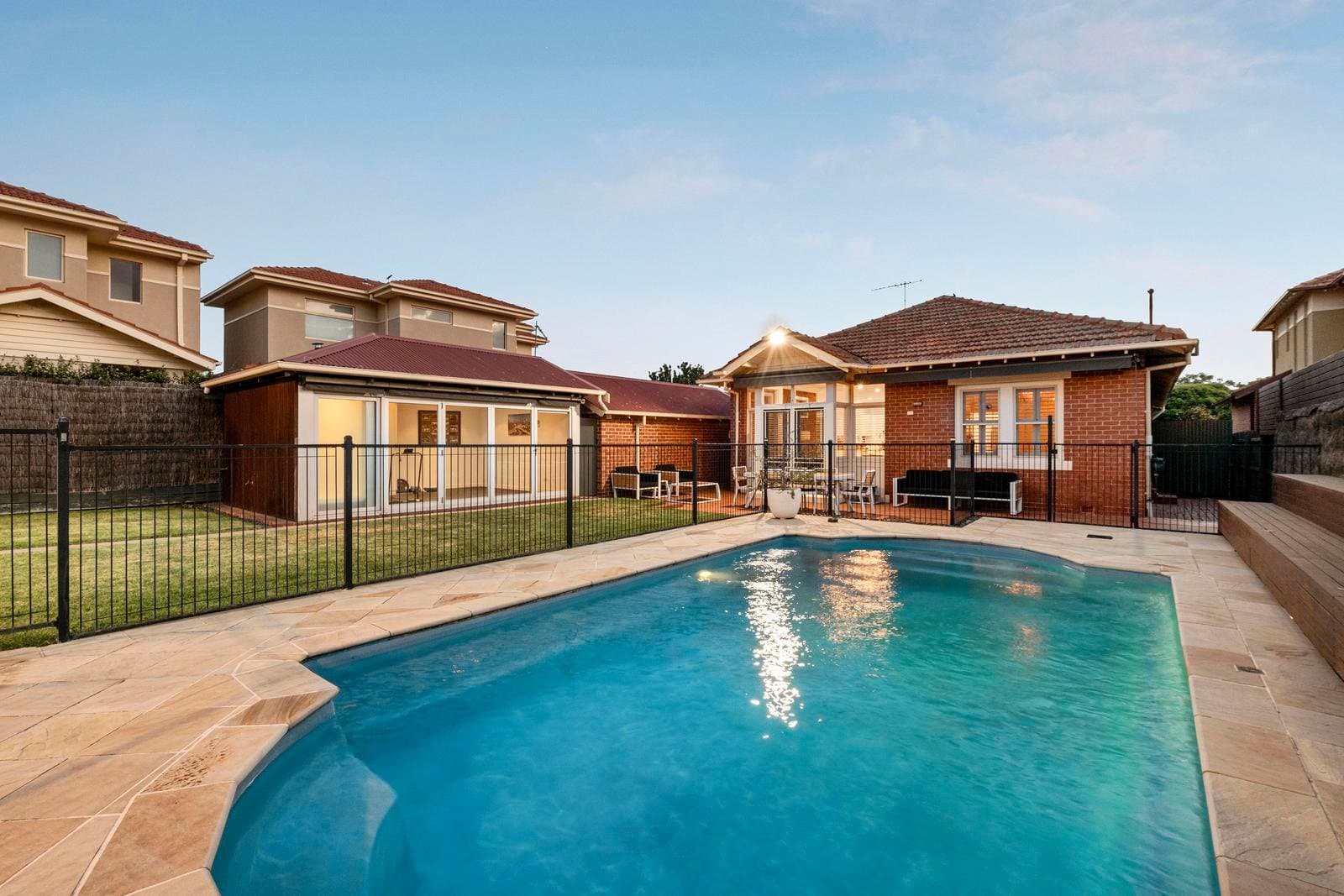 20 Beatty Street, Reservoir VIC 3073, Reservoir - Thumbnail 2