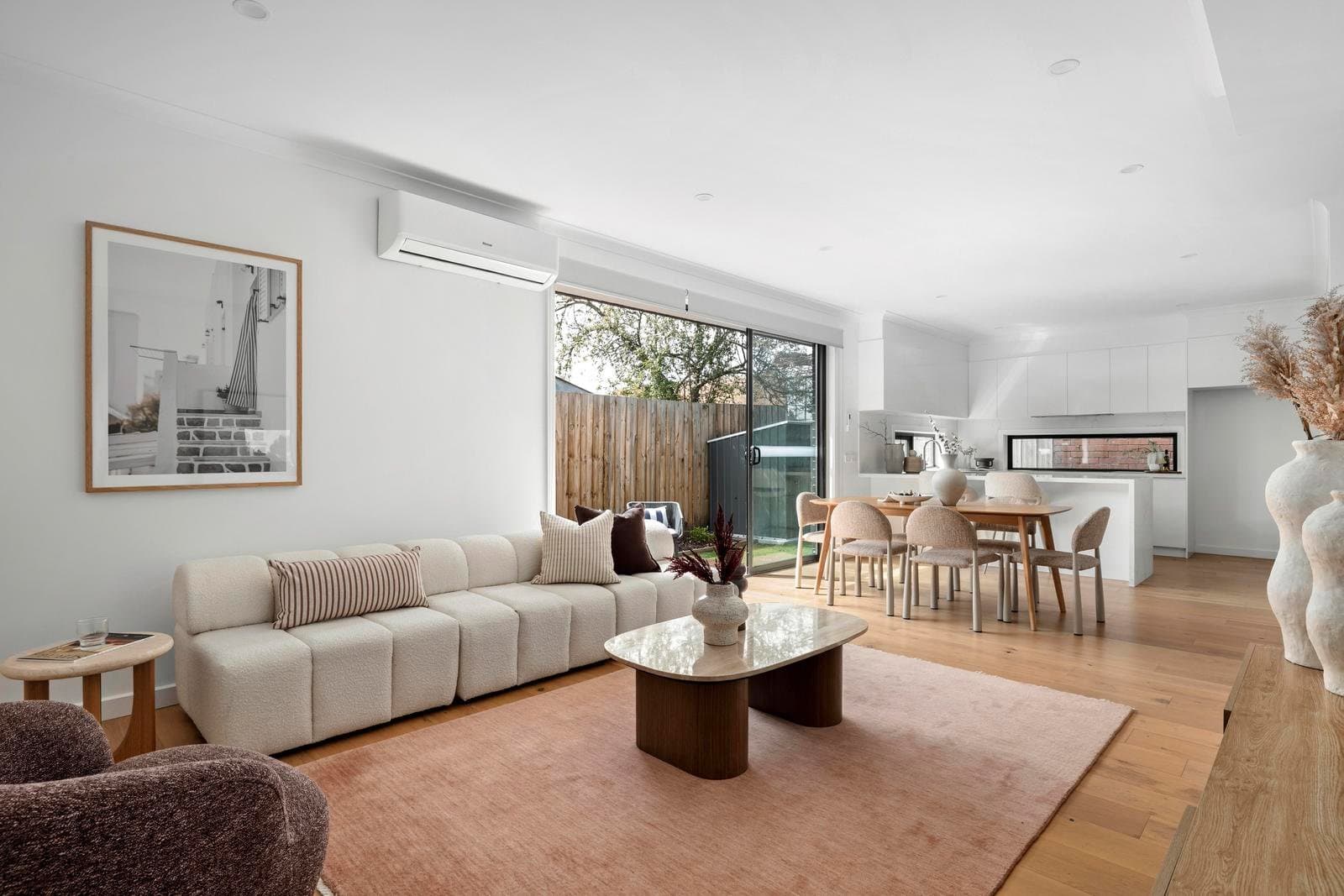 2/30 Oriel Road, Ivanhoe VIC 3079, Ivanhoe - Image 1