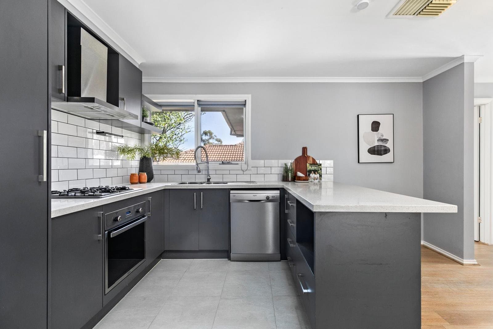 2/1-3 Keats Avenue, Kingsbury VIC 3083, Kingsbury - Thumbnail 4