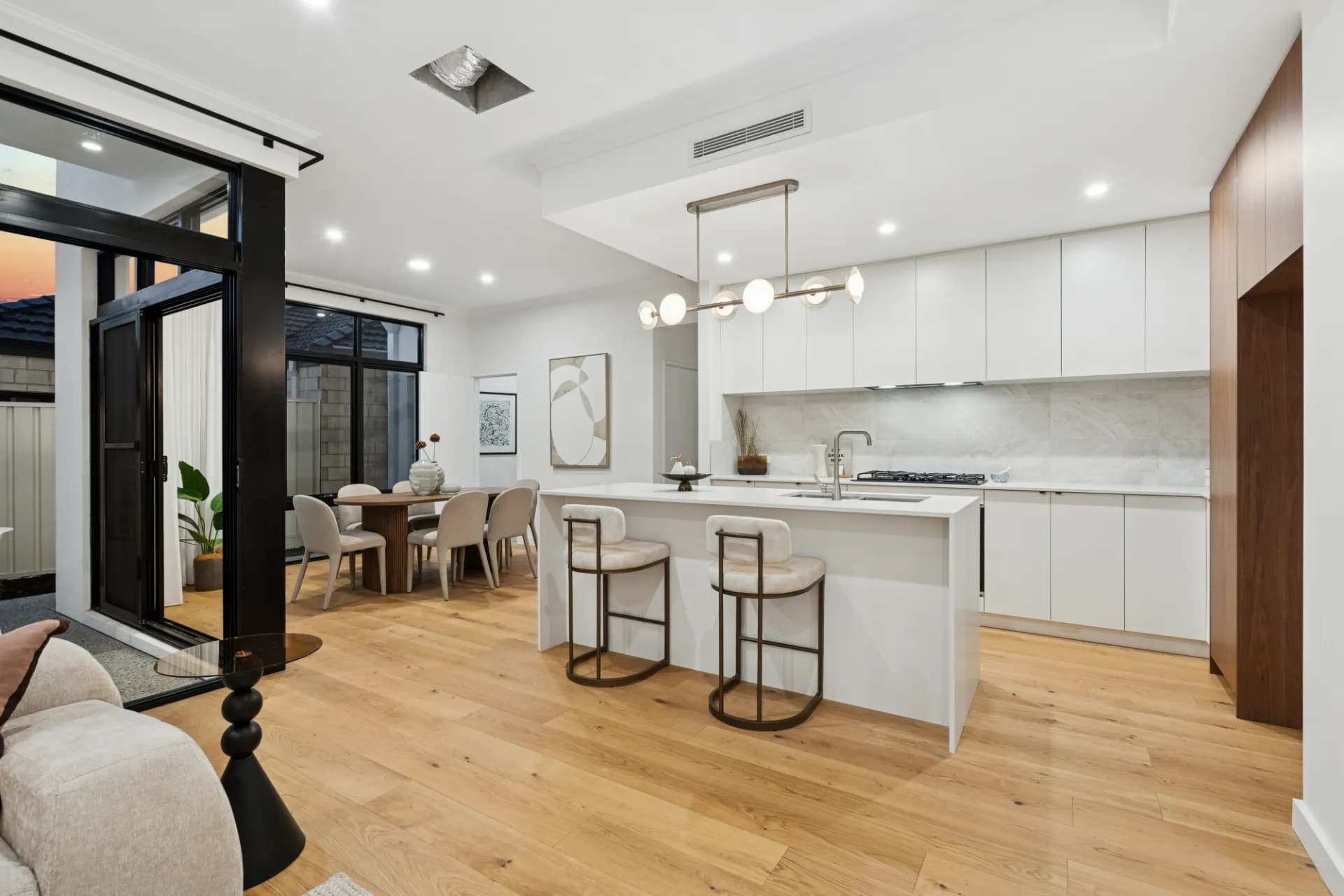 13 Muriel Avenue, Innaloo, WA, Innaloo - Thumbnail 5