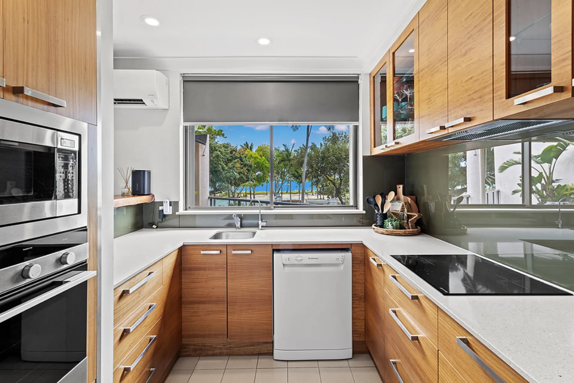 3/273 Shute Harbour Road, Airlie Beach - Thumbnail 6