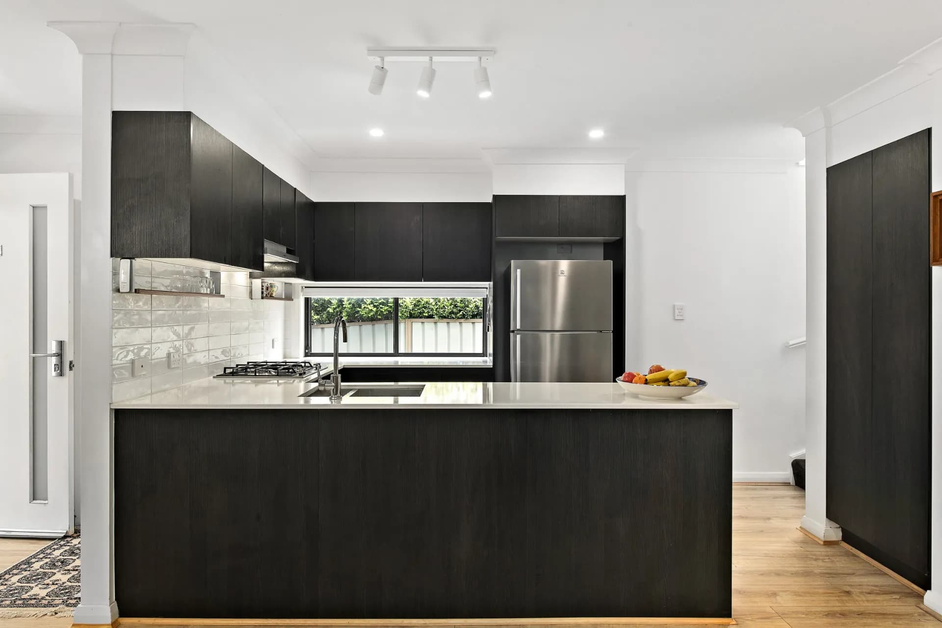 1/24 Bourke Street, Adamstown - Thumbnail 3