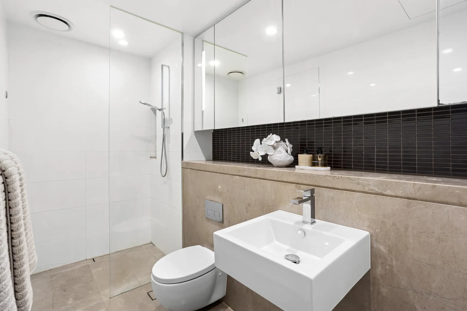 106/710 Military Road, Mosman - Thumbnail 8