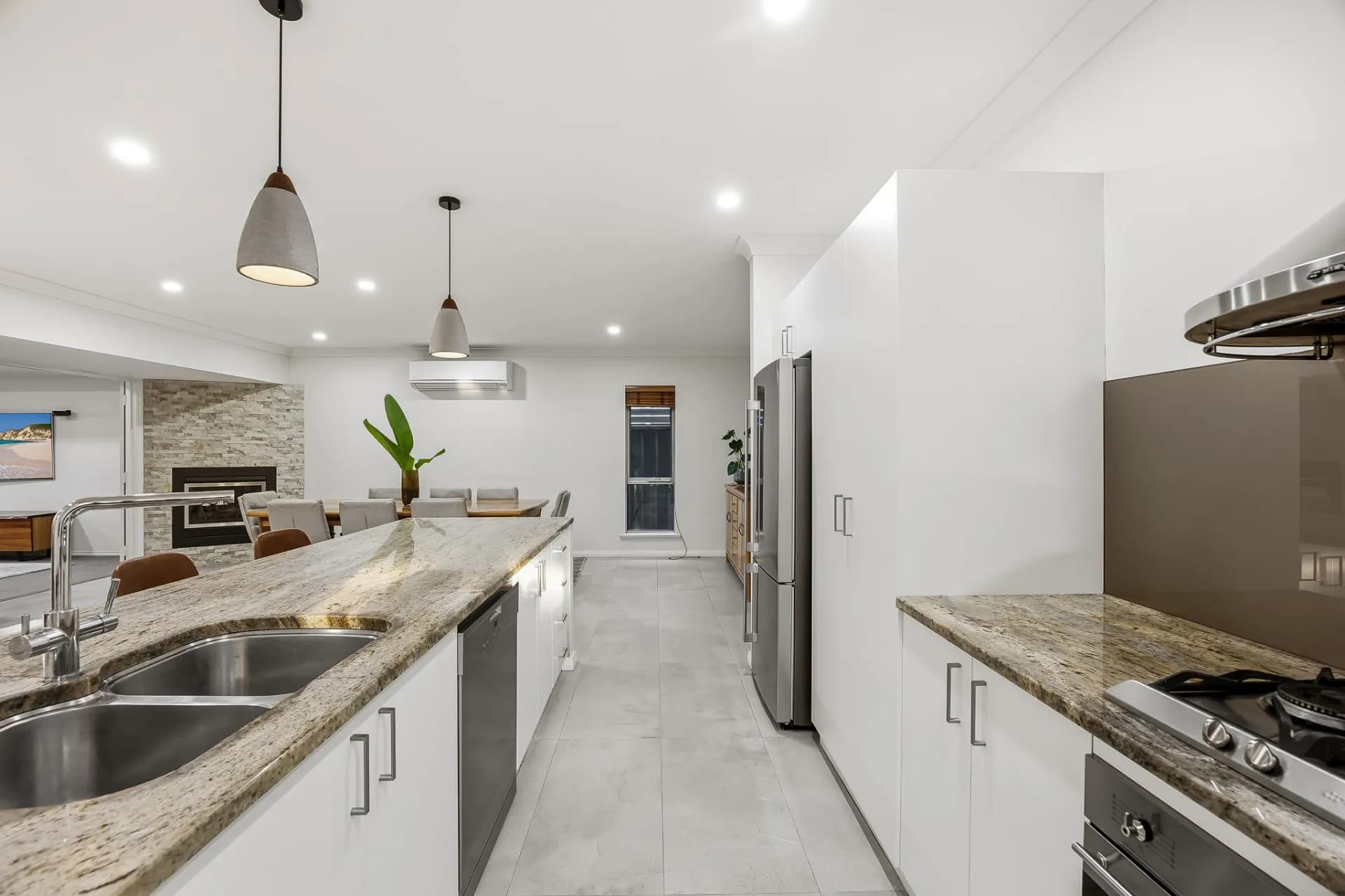 108 West Beach Road, West Beach - Thumbnail 7
