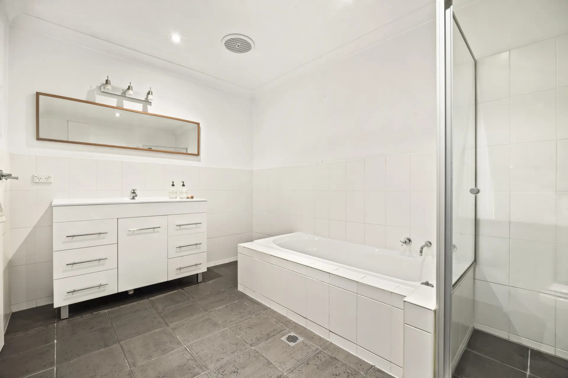 302/9 Bishops Avenue, Randwick - Thumbnail 6