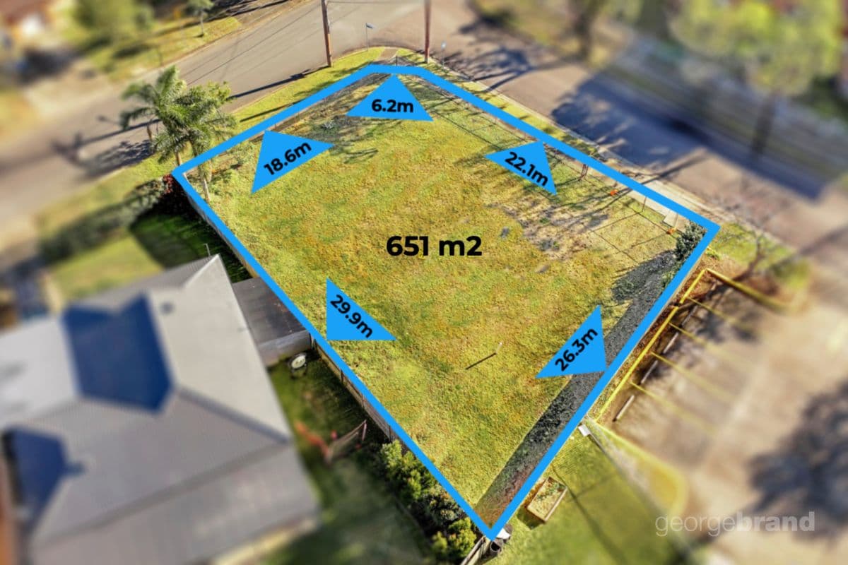 2 Cynthia Street, Bateau Bay NSW, Bateau Bay - Image 1