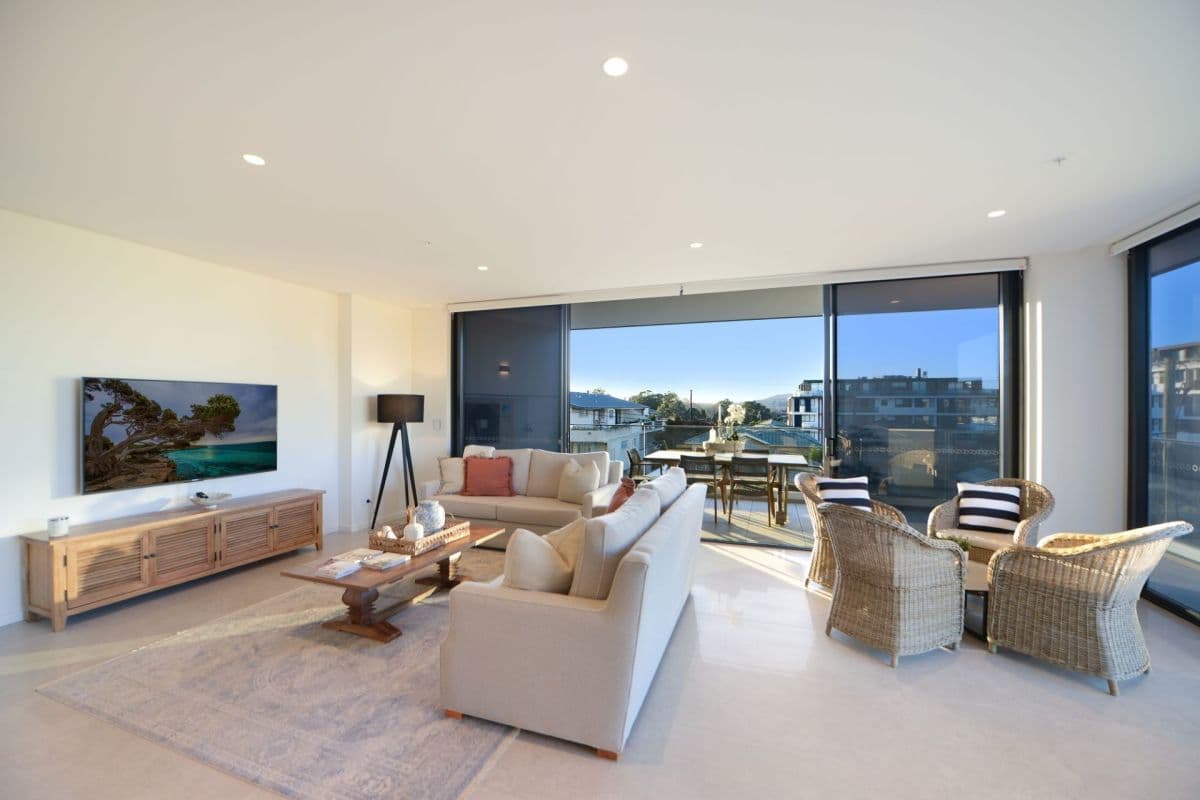 305/142-144 Albany Street, Point Frederick, NSW, Point Frederick - Thumbnail 2
